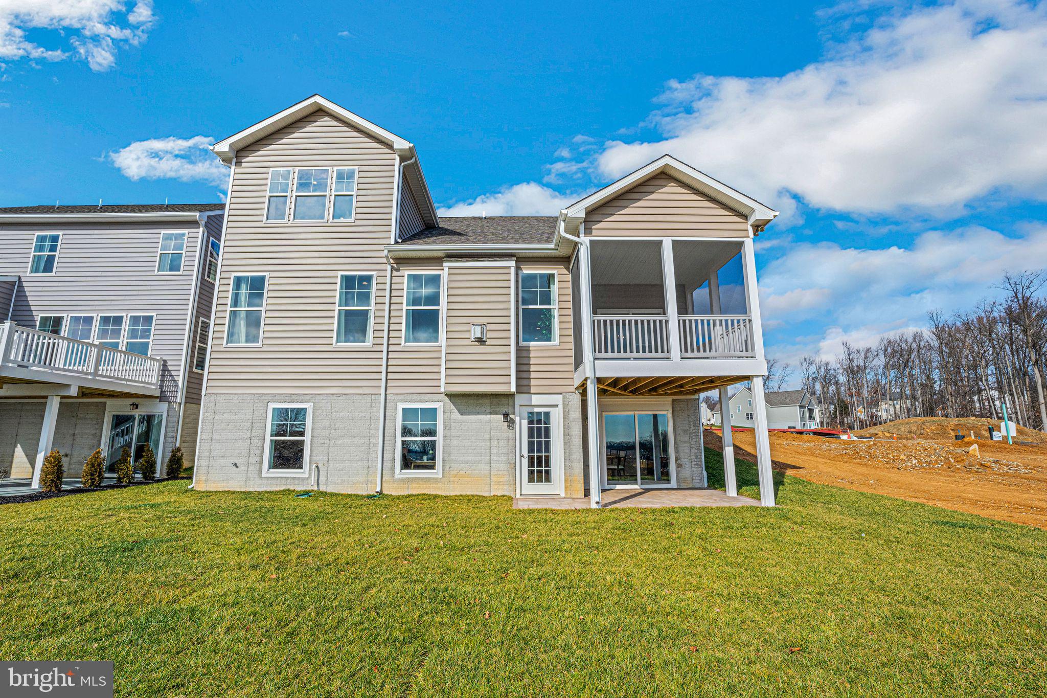 CUMBERLAND TOWNSHIP - Residential