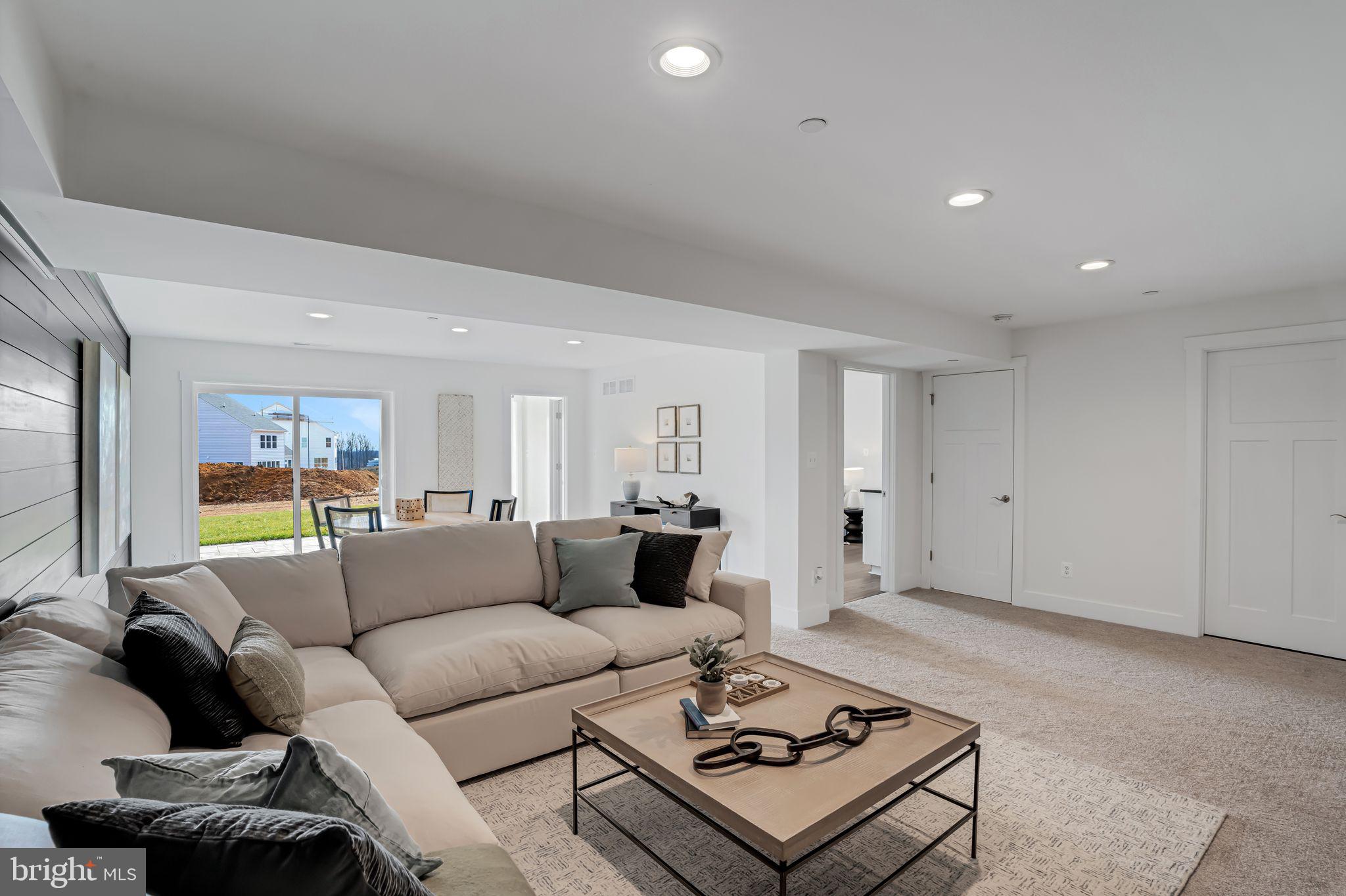 CUMBERLAND TOWNSHIP - Residential