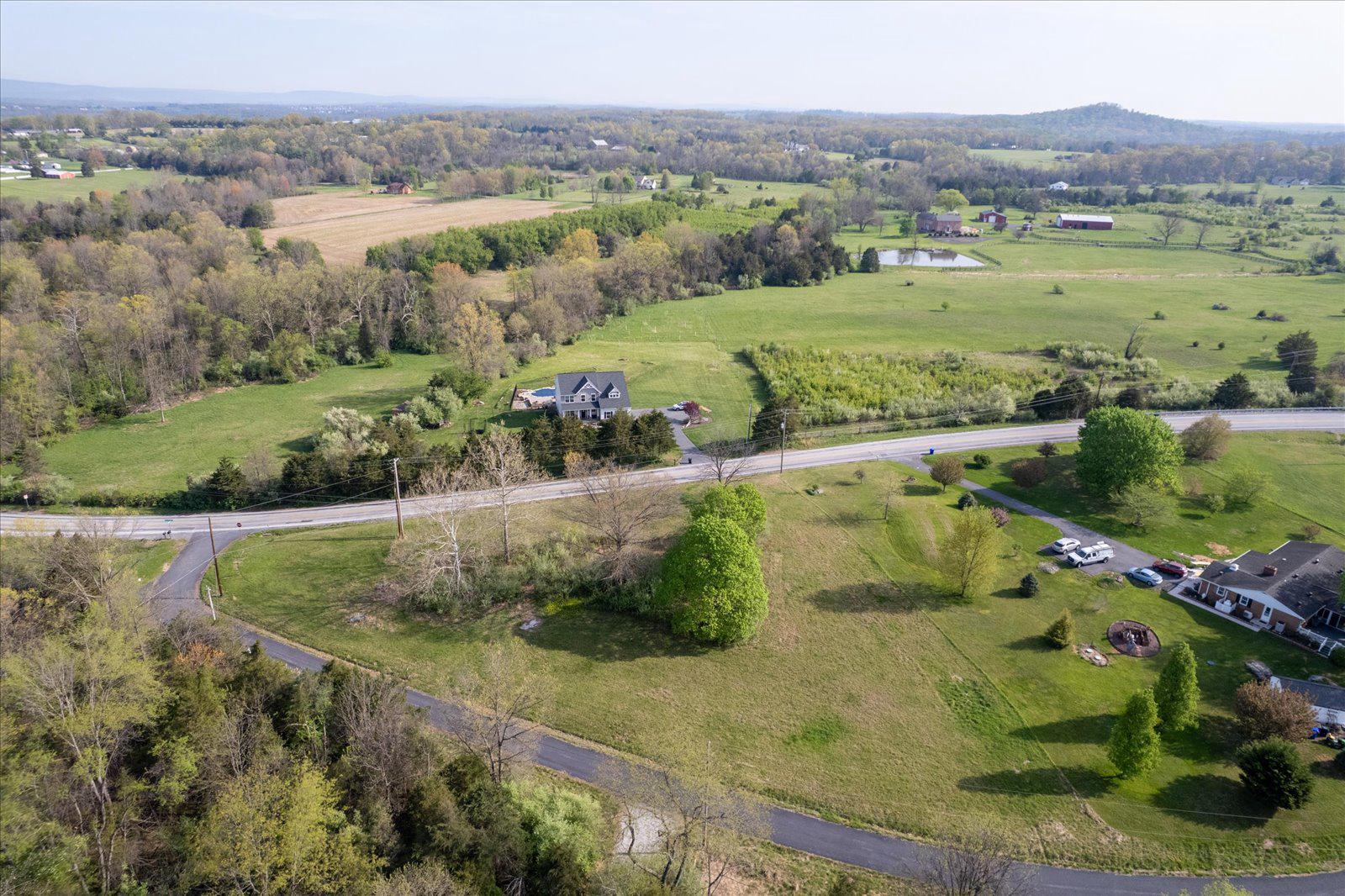 CUMBERLAND TOWNSHIP - Residential