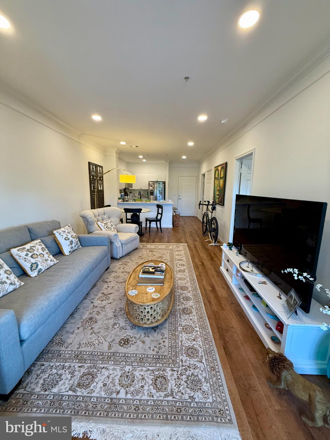 HIGH POINTE AT JEFFERSON - Residential Lease