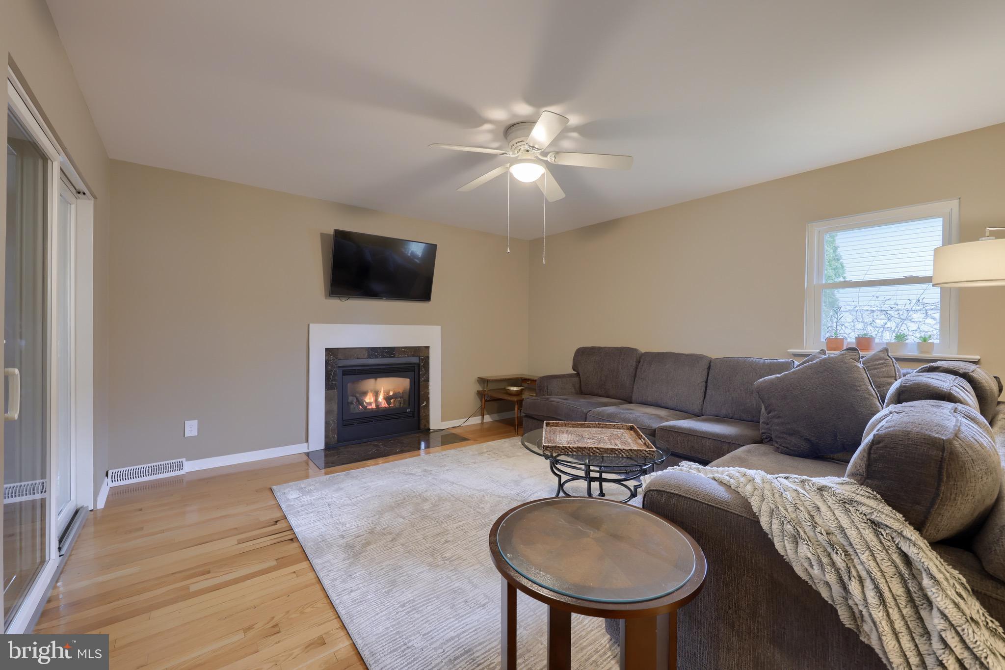 NORTHBROOK HILLS - Residential