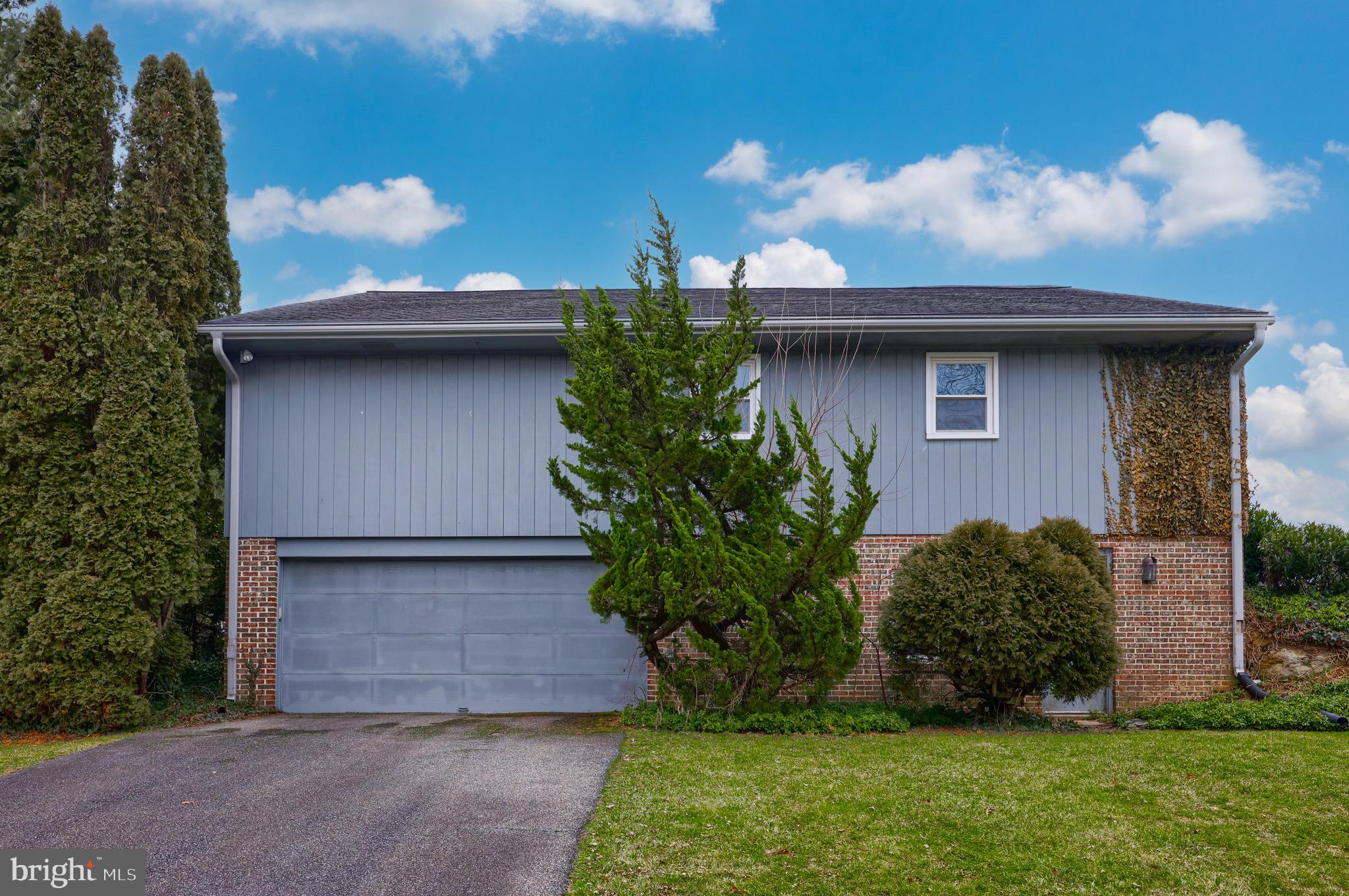 NORTHBROOK HILLS - Residential