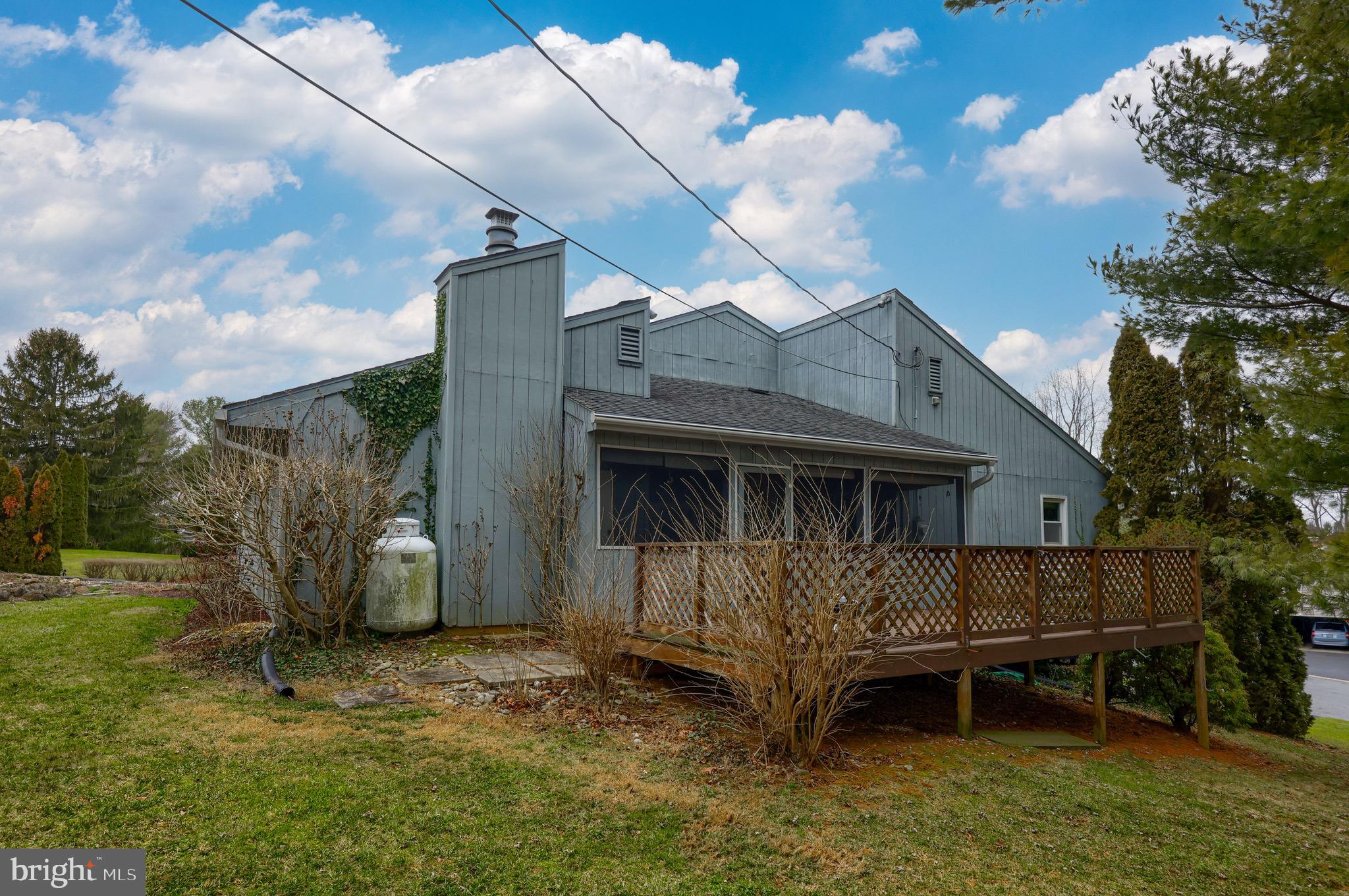 NORTHBROOK HILLS - Residential