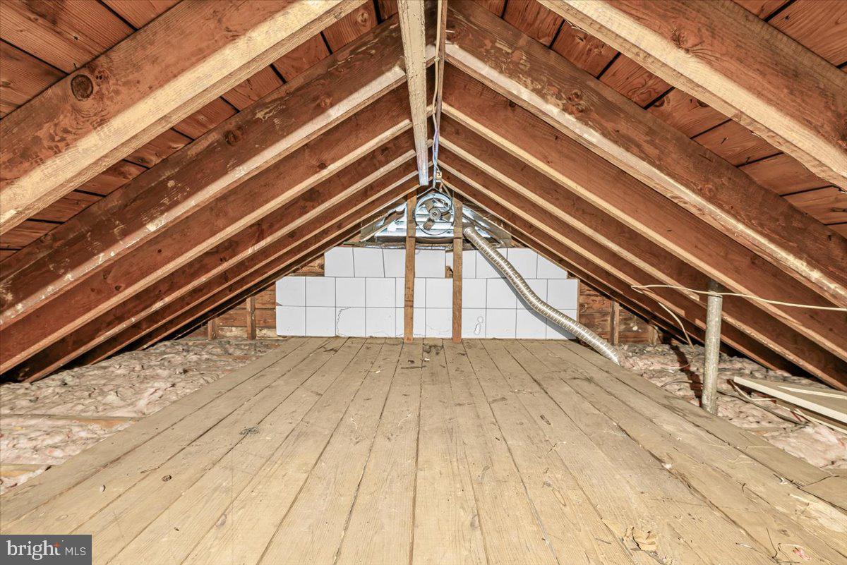 KEMP MILL - Residential