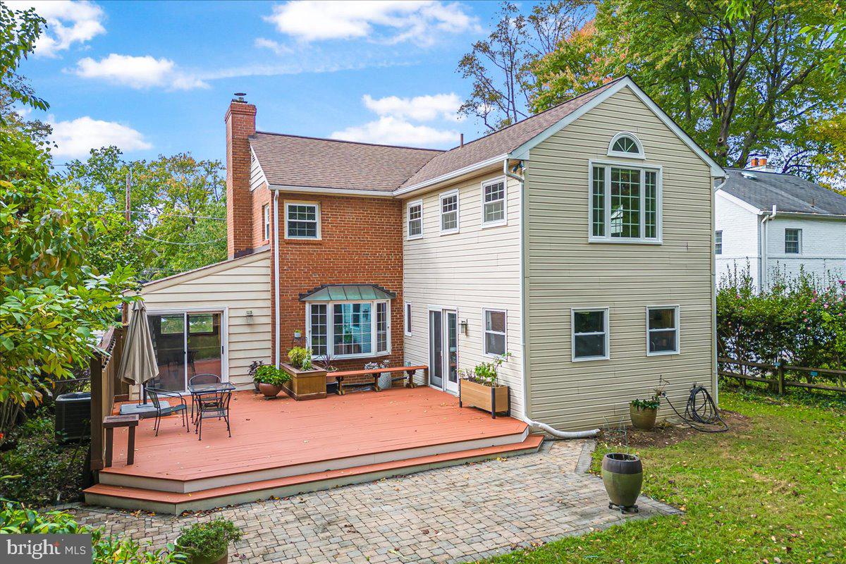 KEMP MILL - Residential