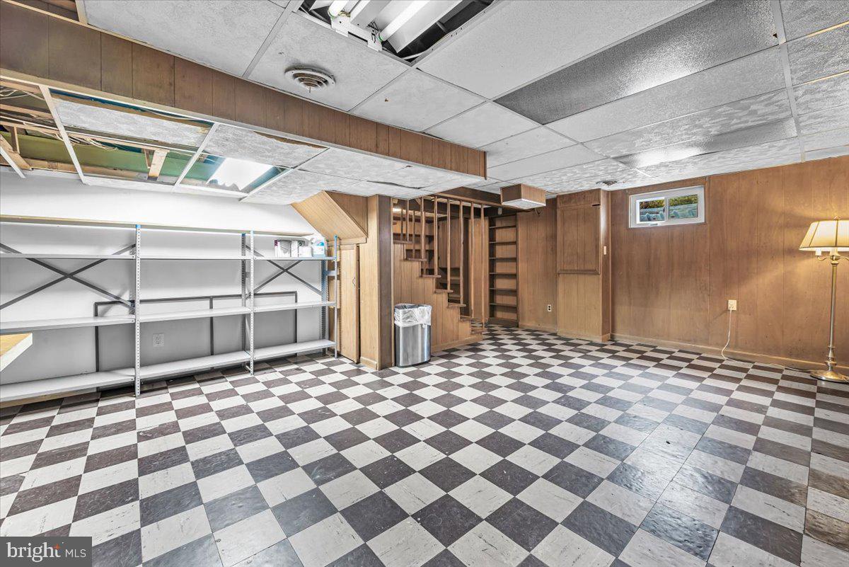 KEMP MILL - Residential