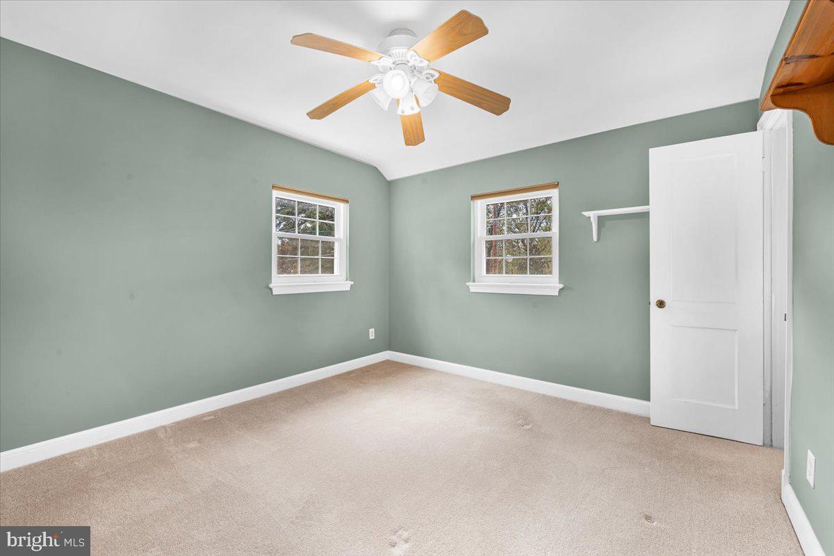 KEMP MILL - Residential