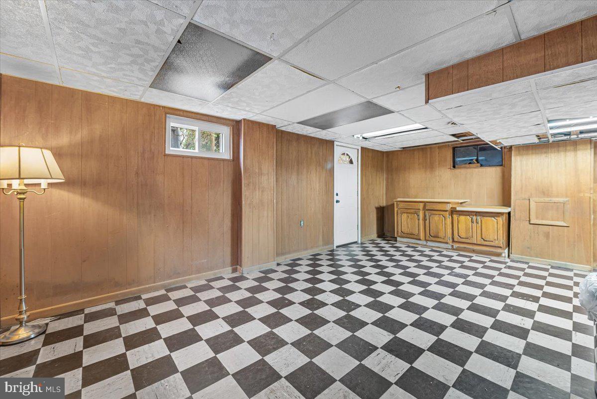 KEMP MILL - Residential