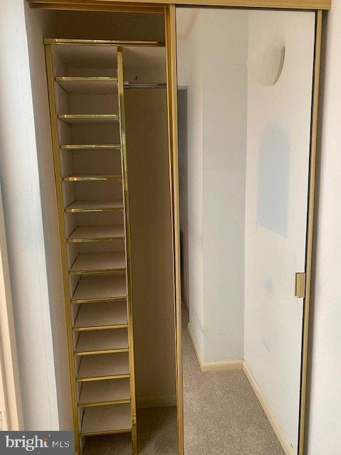 GREEN HILL - Residential