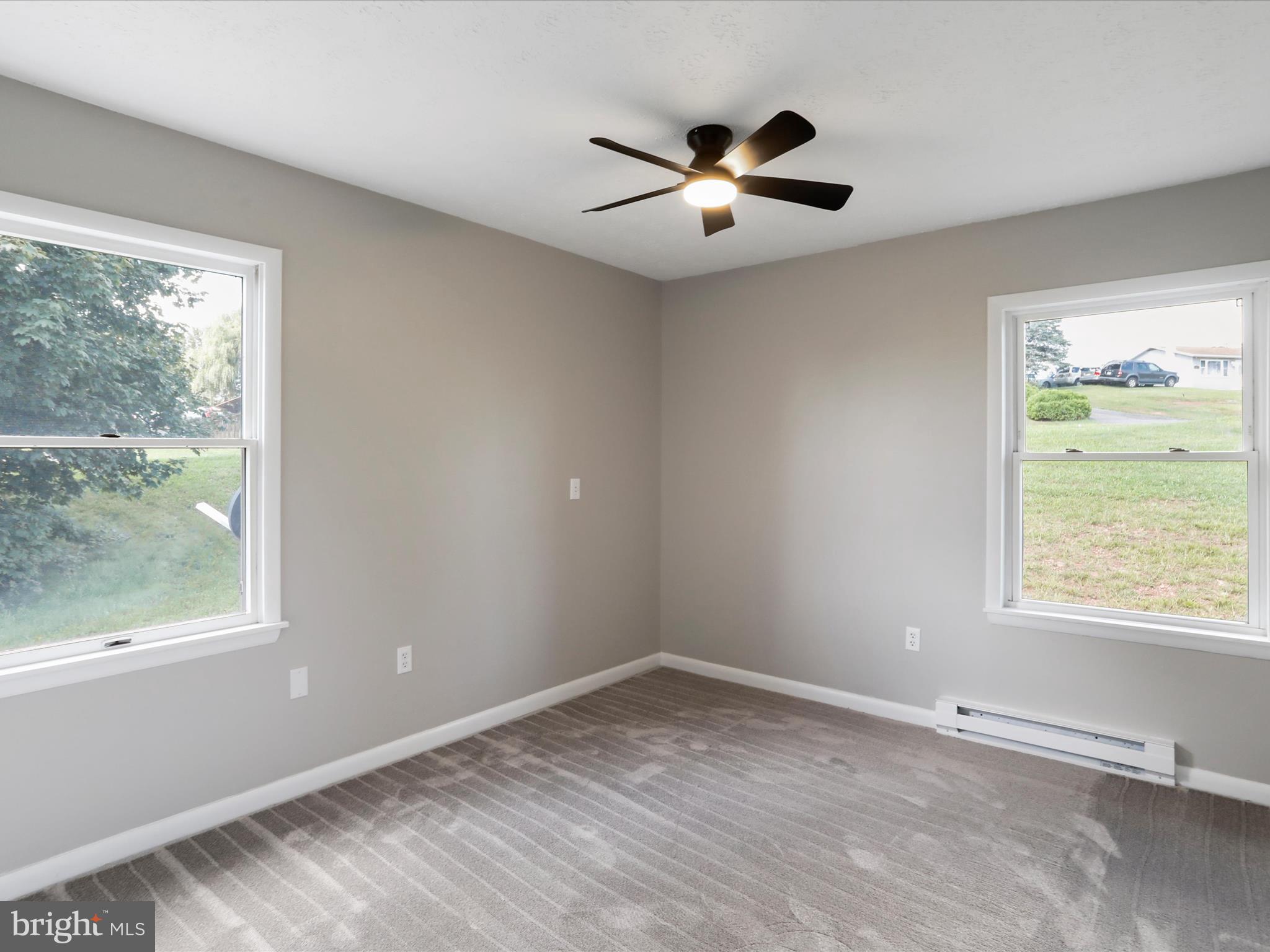 SUNRISE SUMMIT - Residential