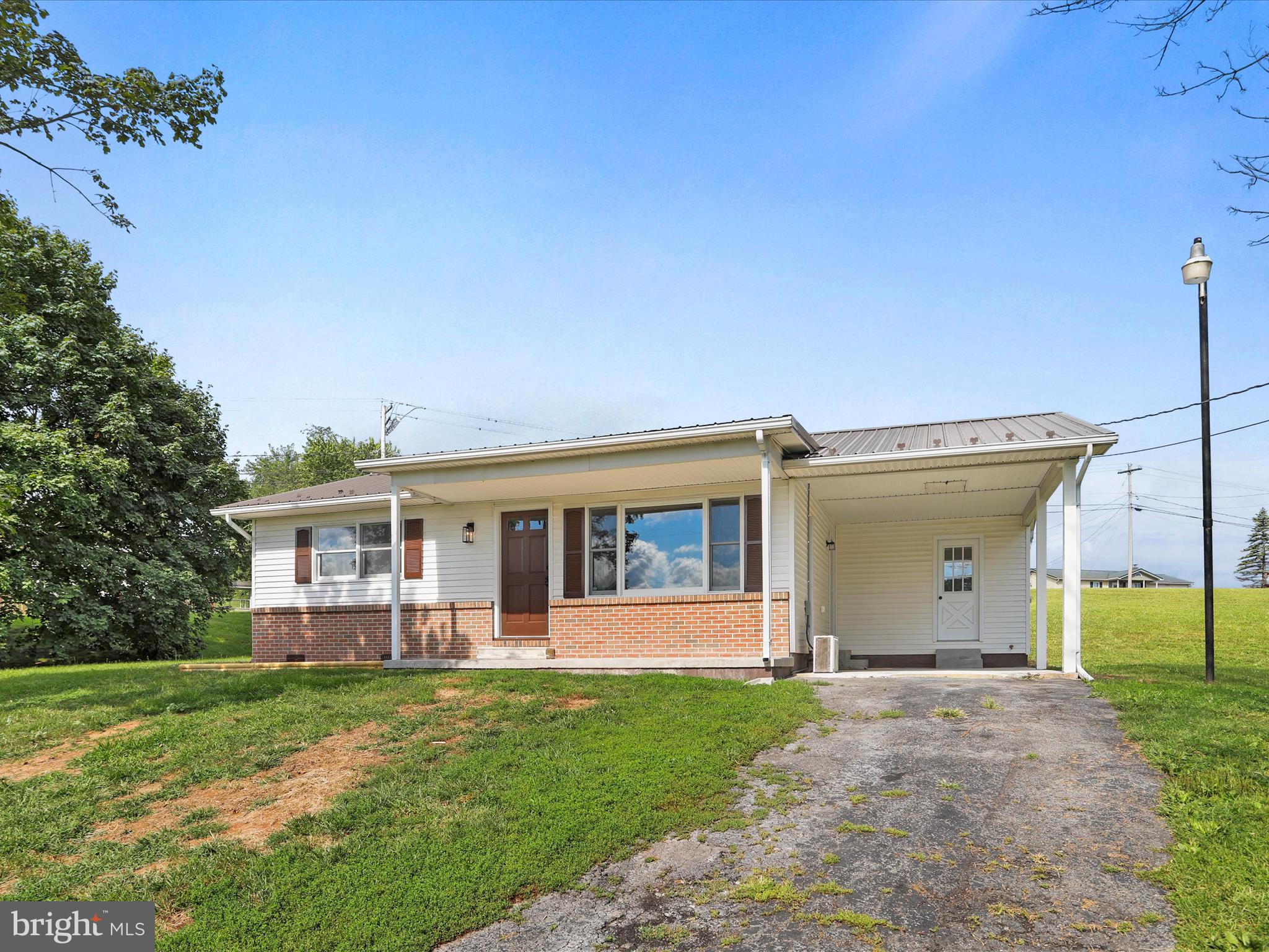 SUNRISE SUMMIT - Residential