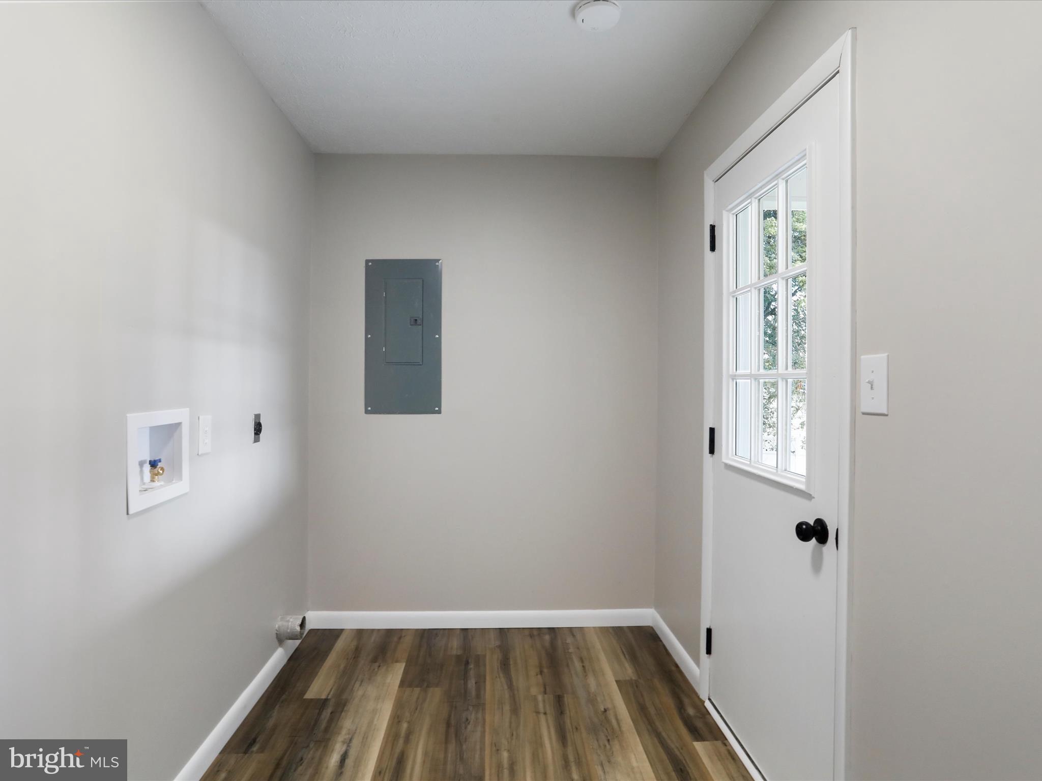 SUNRISE SUMMIT - Residential