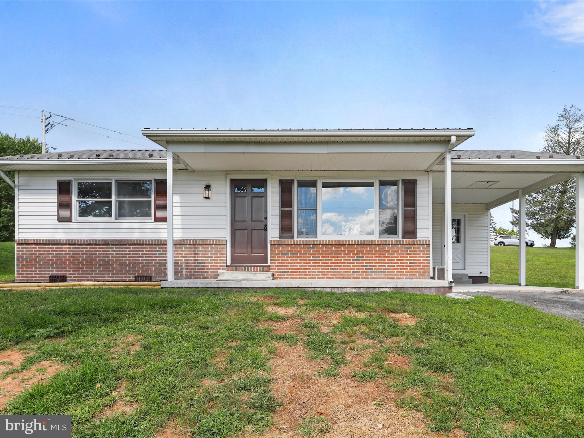 SUNRISE SUMMIT - Residential