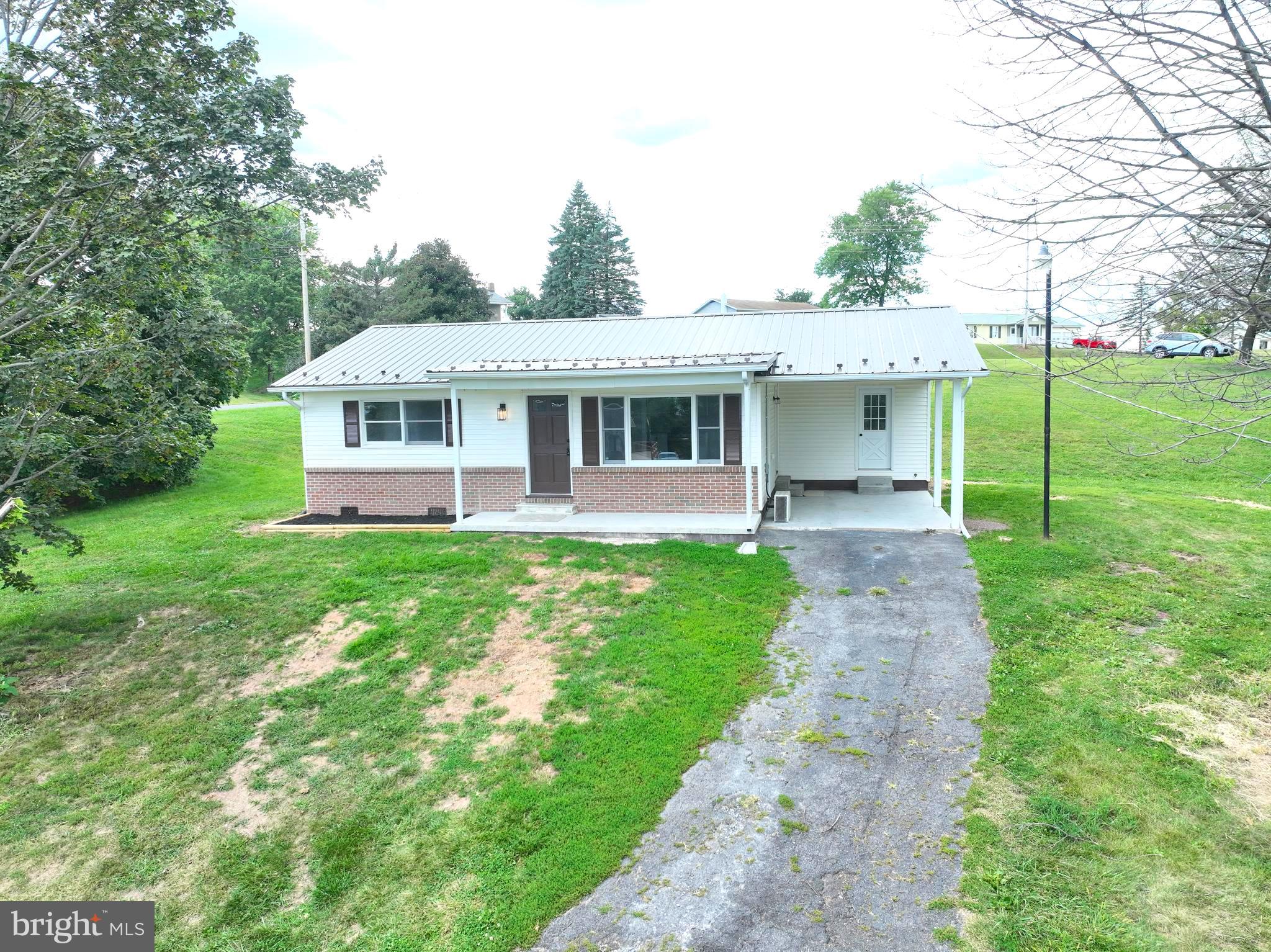 SUNRISE SUMMIT - Residential