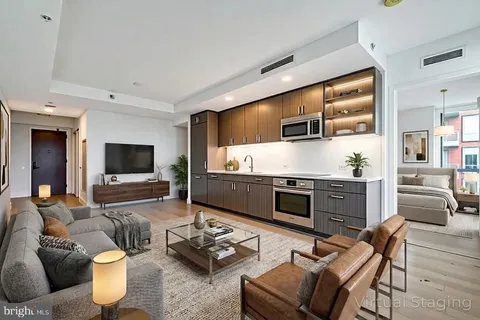 MLS: DCDC2257410