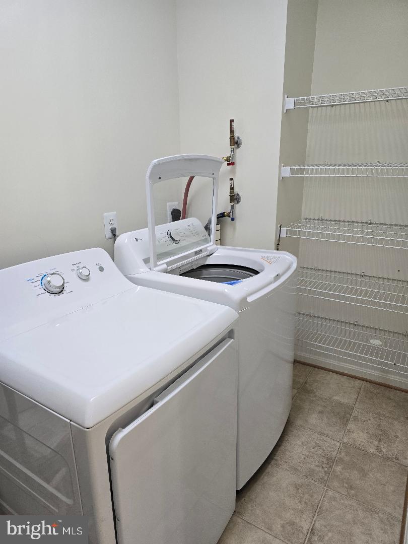 LANSDOWNE - Residential