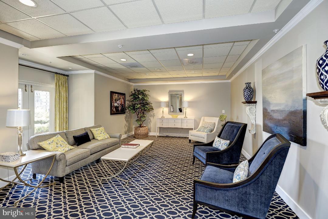 LANSDOWNE - Residential