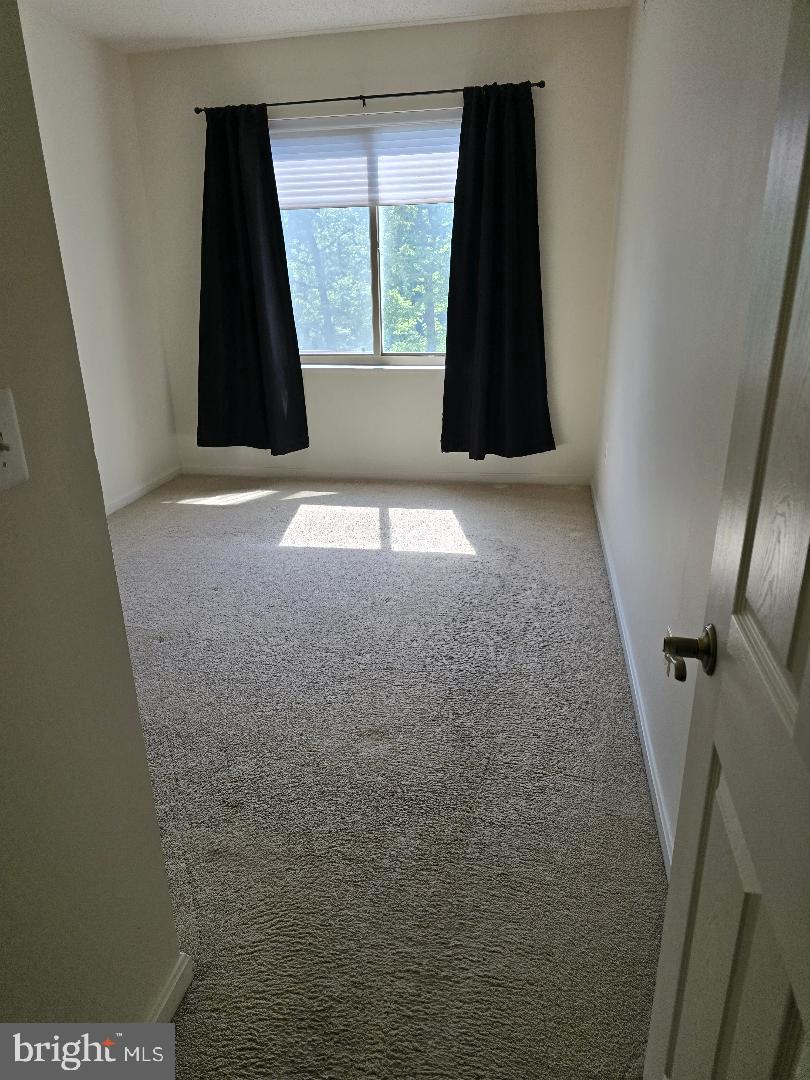 LANSDOWNE - Residential