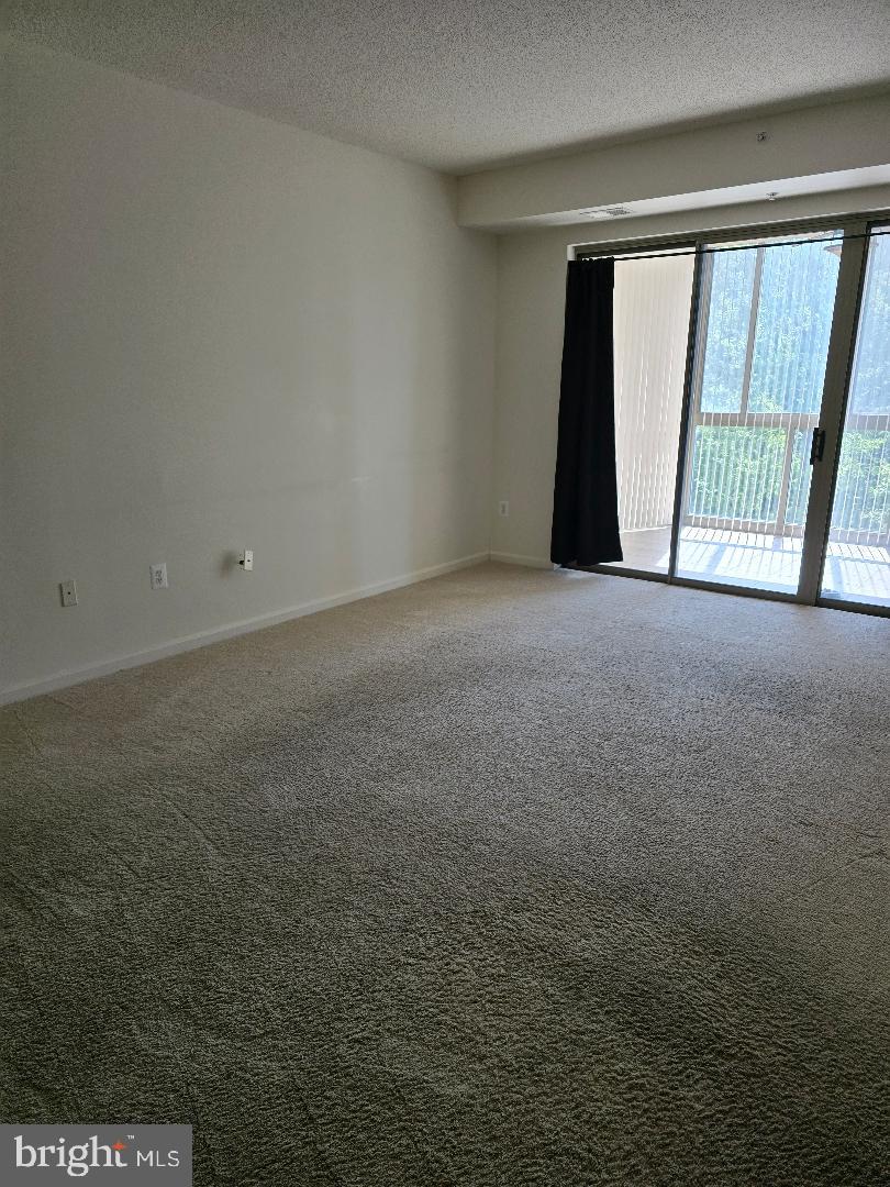 LANSDOWNE - Residential