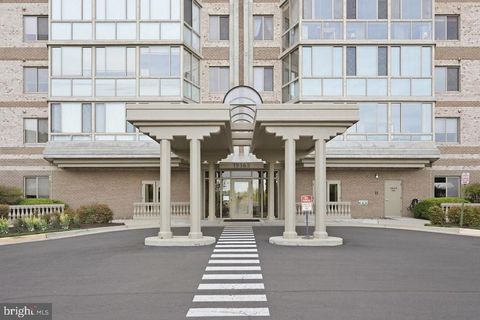 Photo of 19365 Cypress Ridge Terrace #306, LEESBURG, VA 20176 (MLS # VALO2120558)