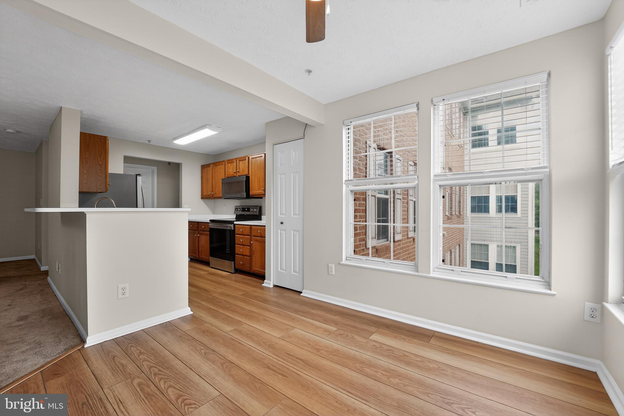 CHESTNUT GABLE - Residential