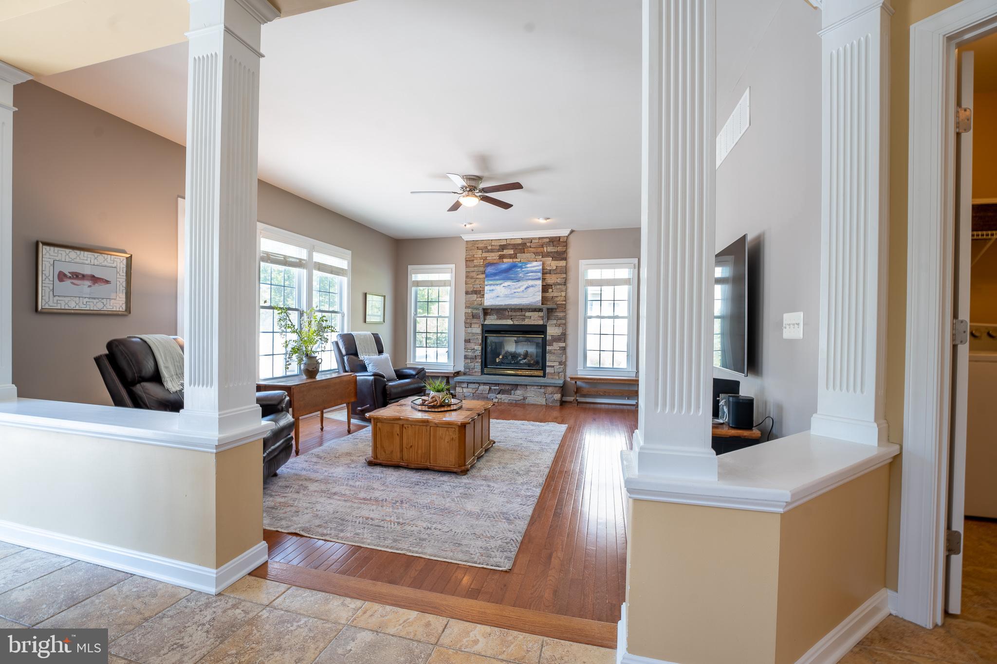 STONE RIDGE - Residential