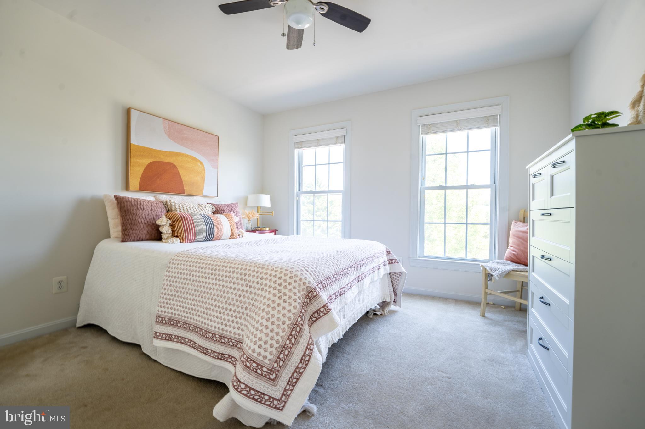 STONE RIDGE - Residential