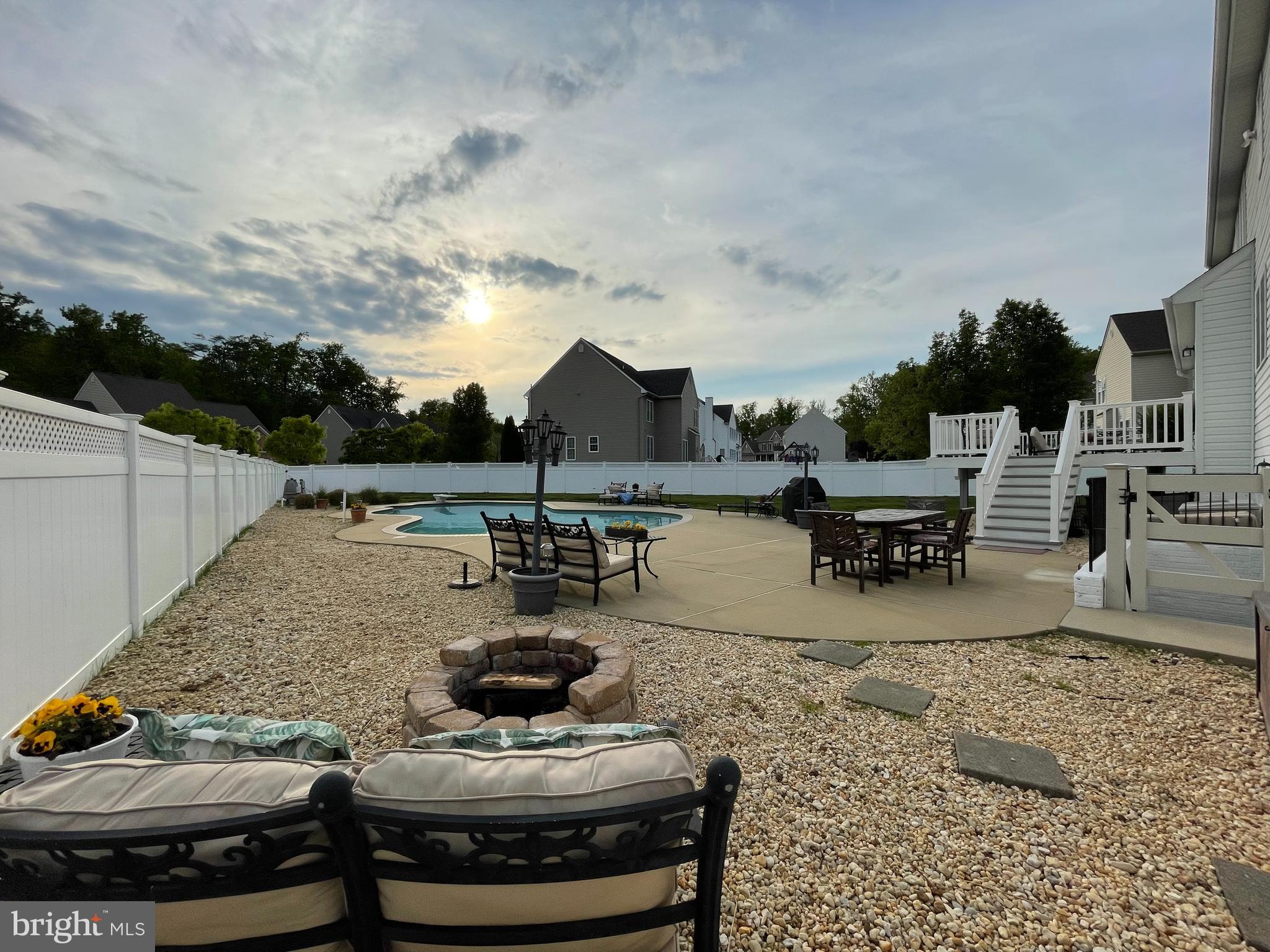 STONE RIDGE - Residential