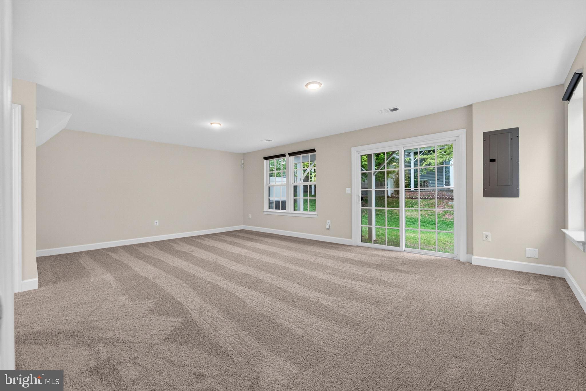 BRADLEY SQUARE - Residential