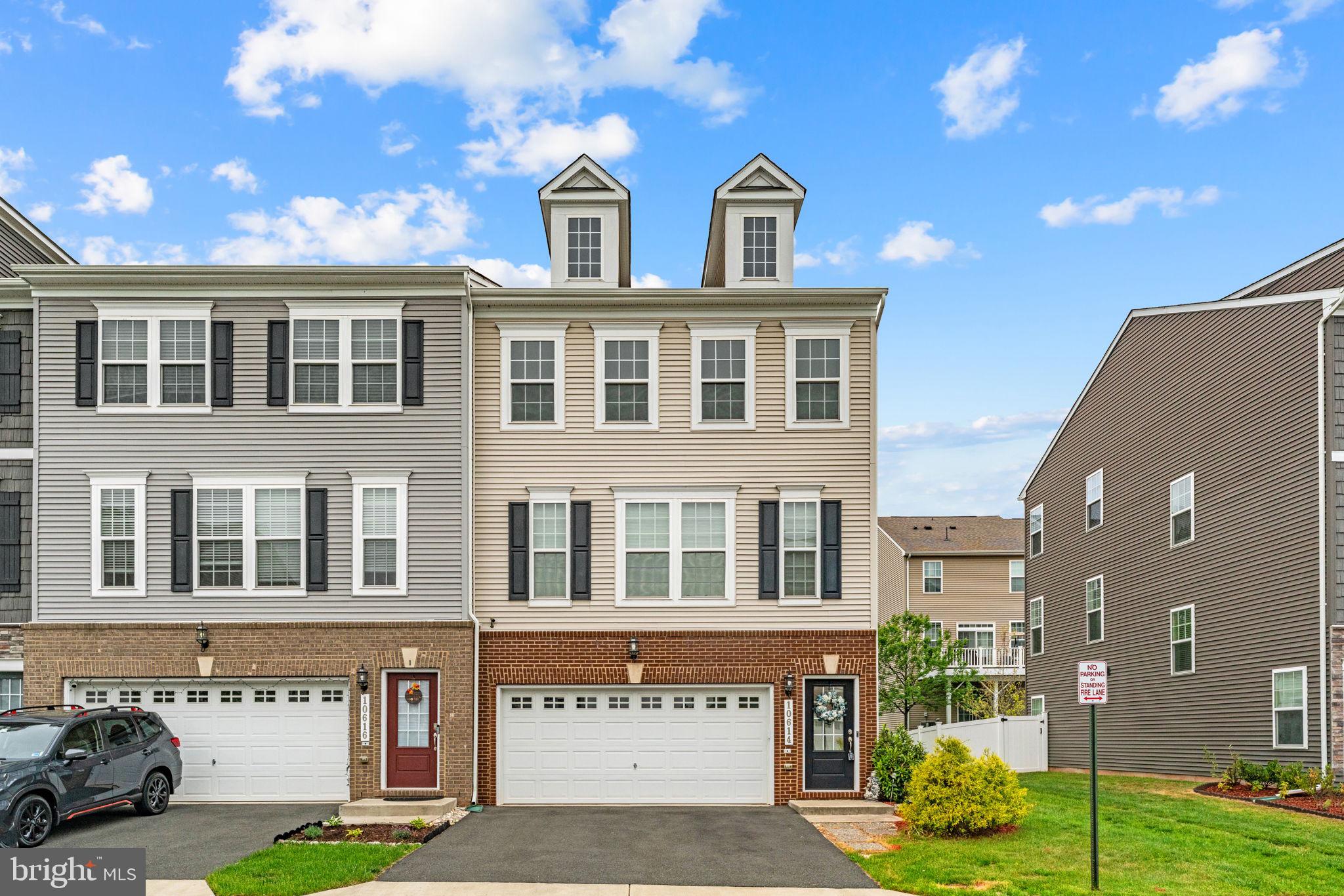 BRADLEY SQUARE - Residential