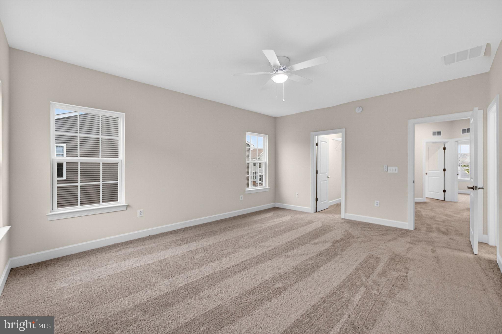 BRADLEY SQUARE - Residential
