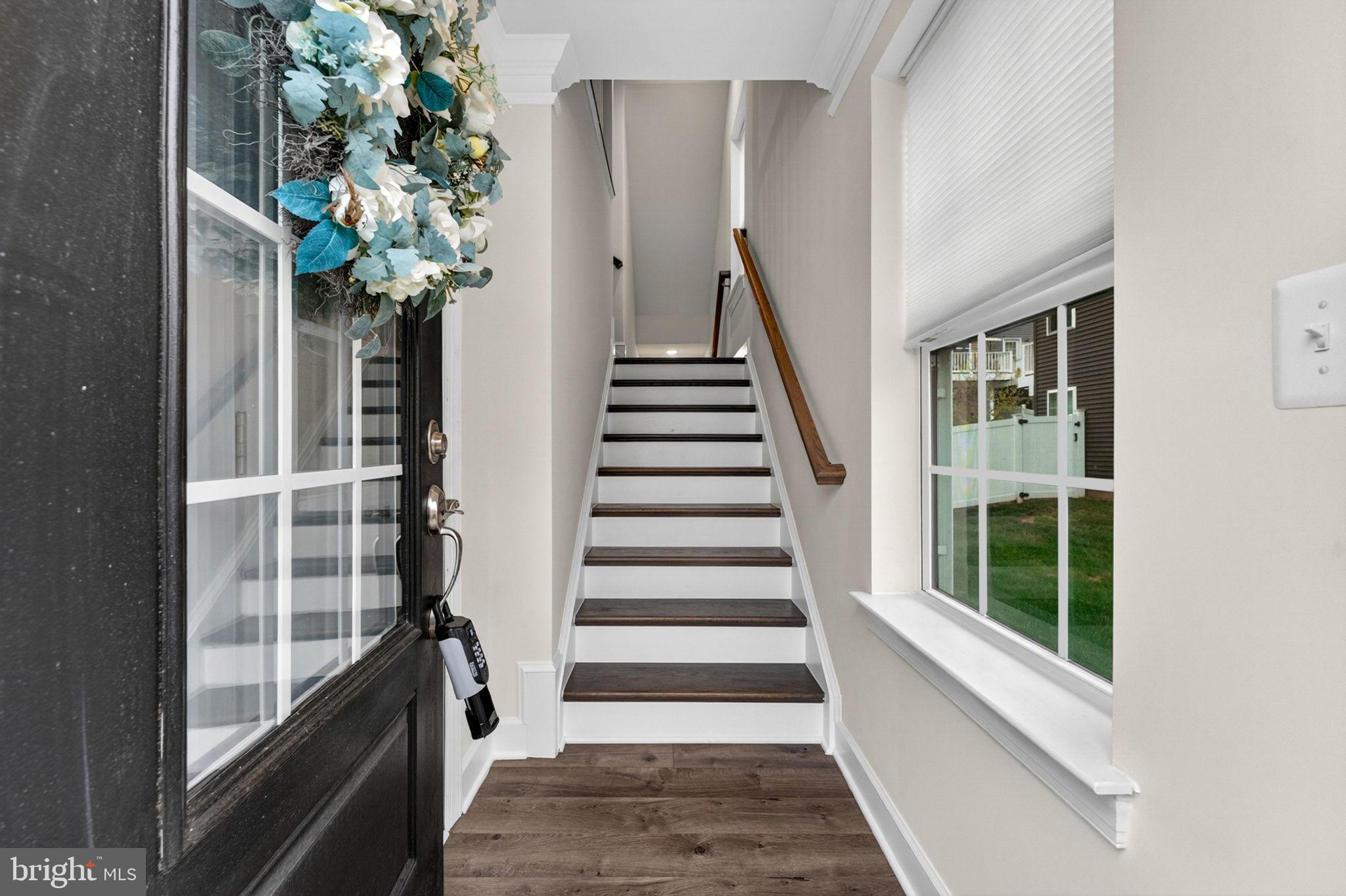 BRADLEY SQUARE - Residential