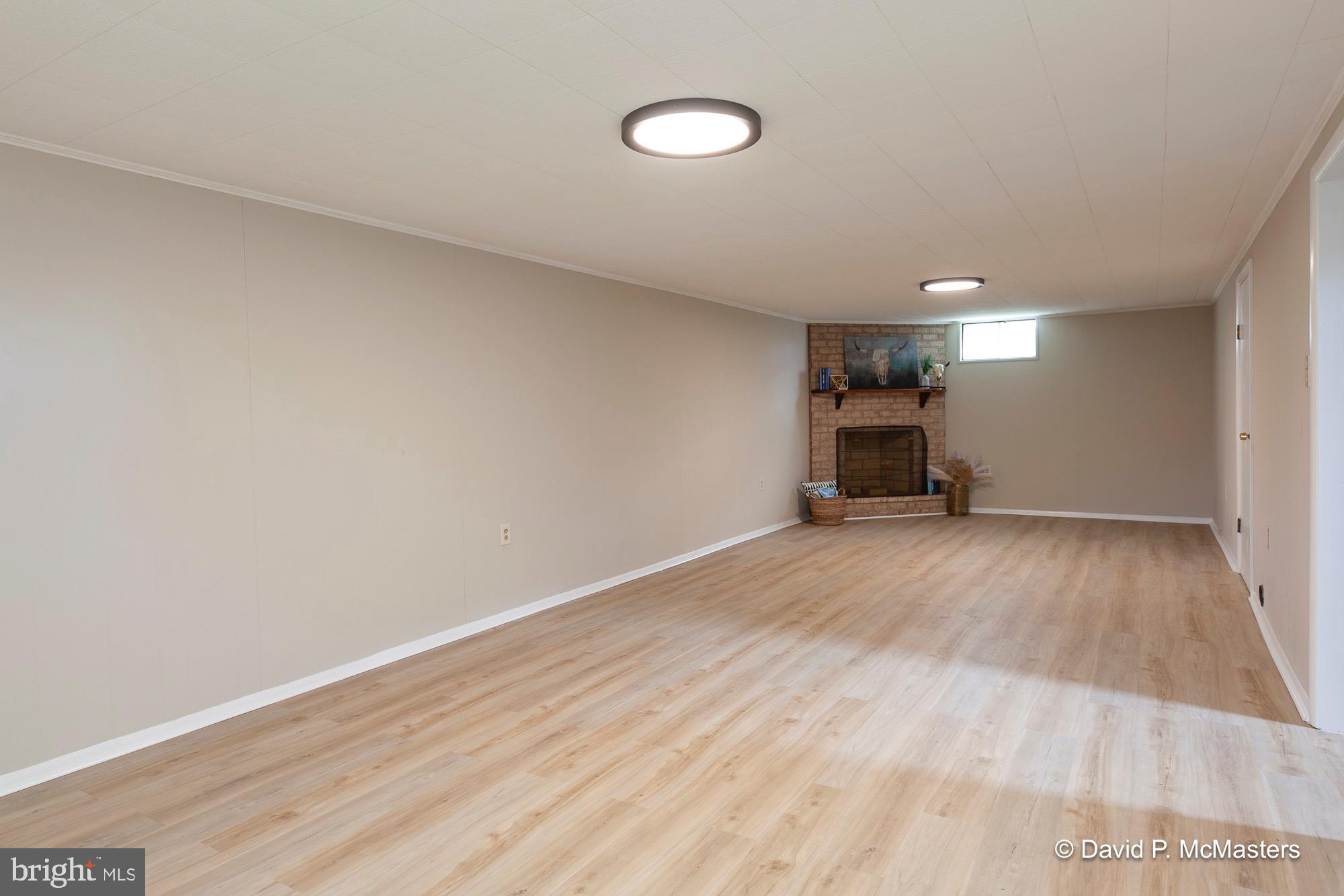 CHARLES TOWN - Residential