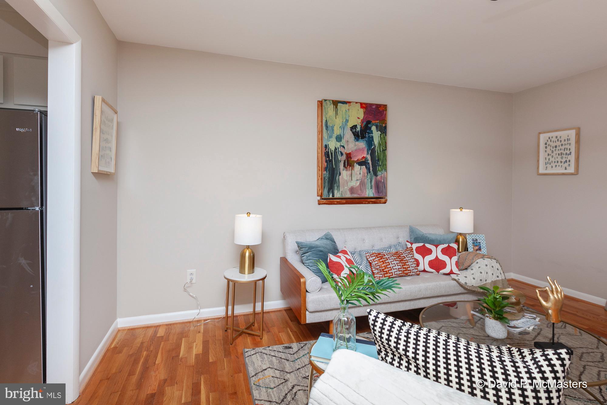 CHARLES TOWN - Residential