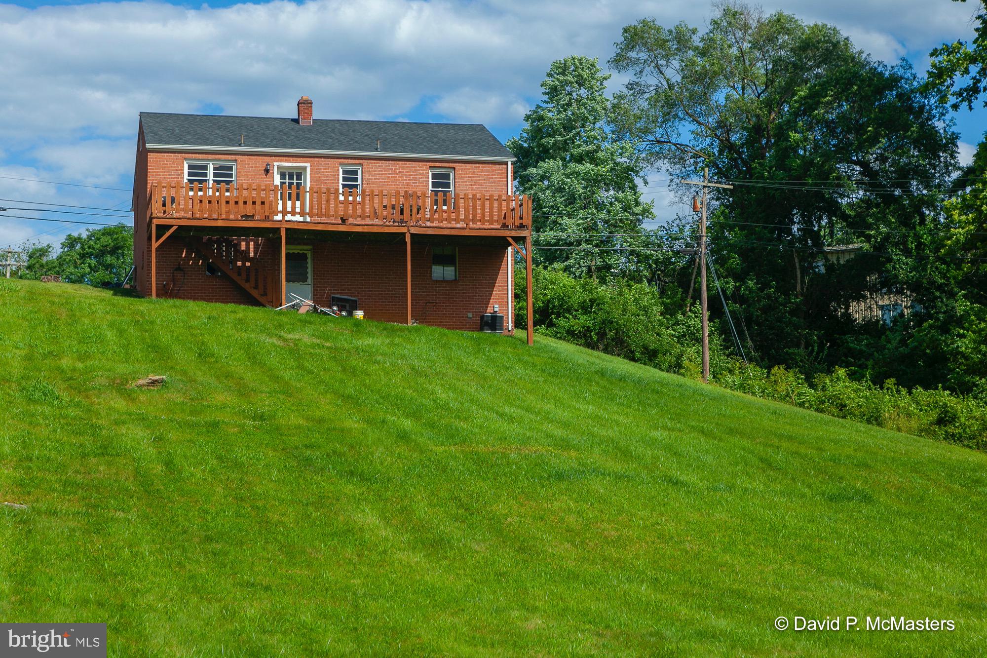 CHARLES TOWN - Residential