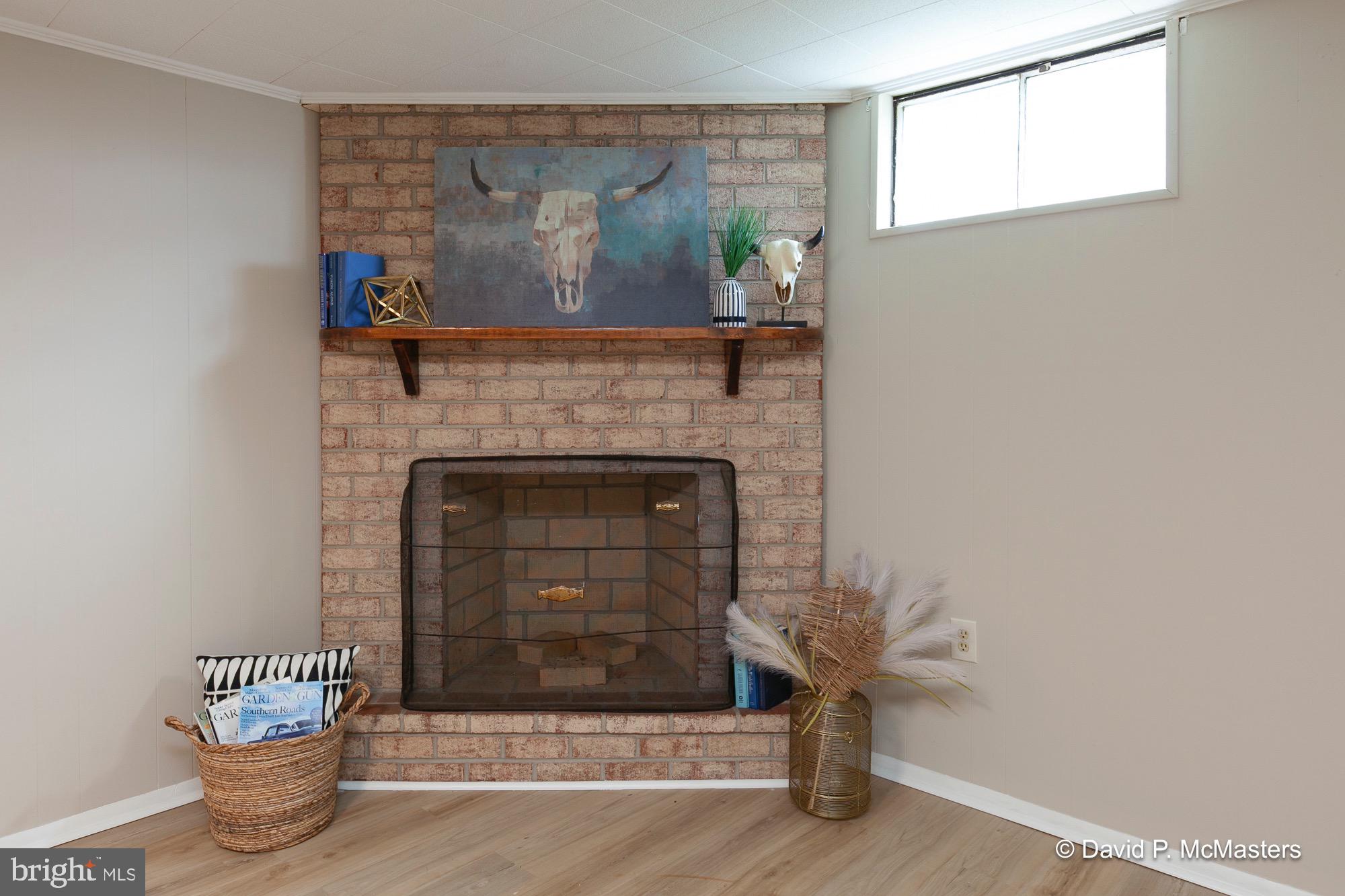 CHARLES TOWN - Residential