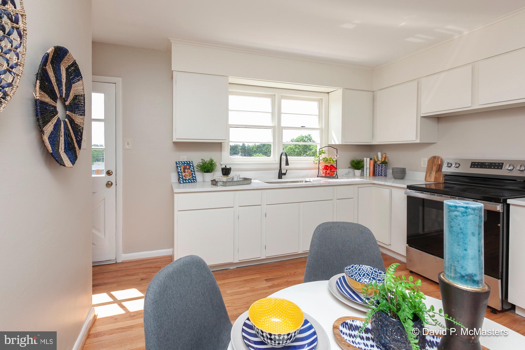 CHARLES TOWN - Residential