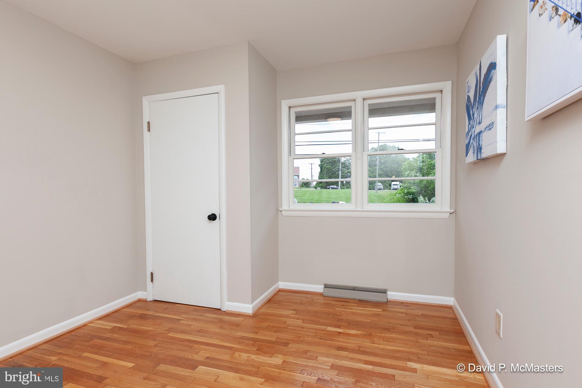 CHARLES TOWN - Residential