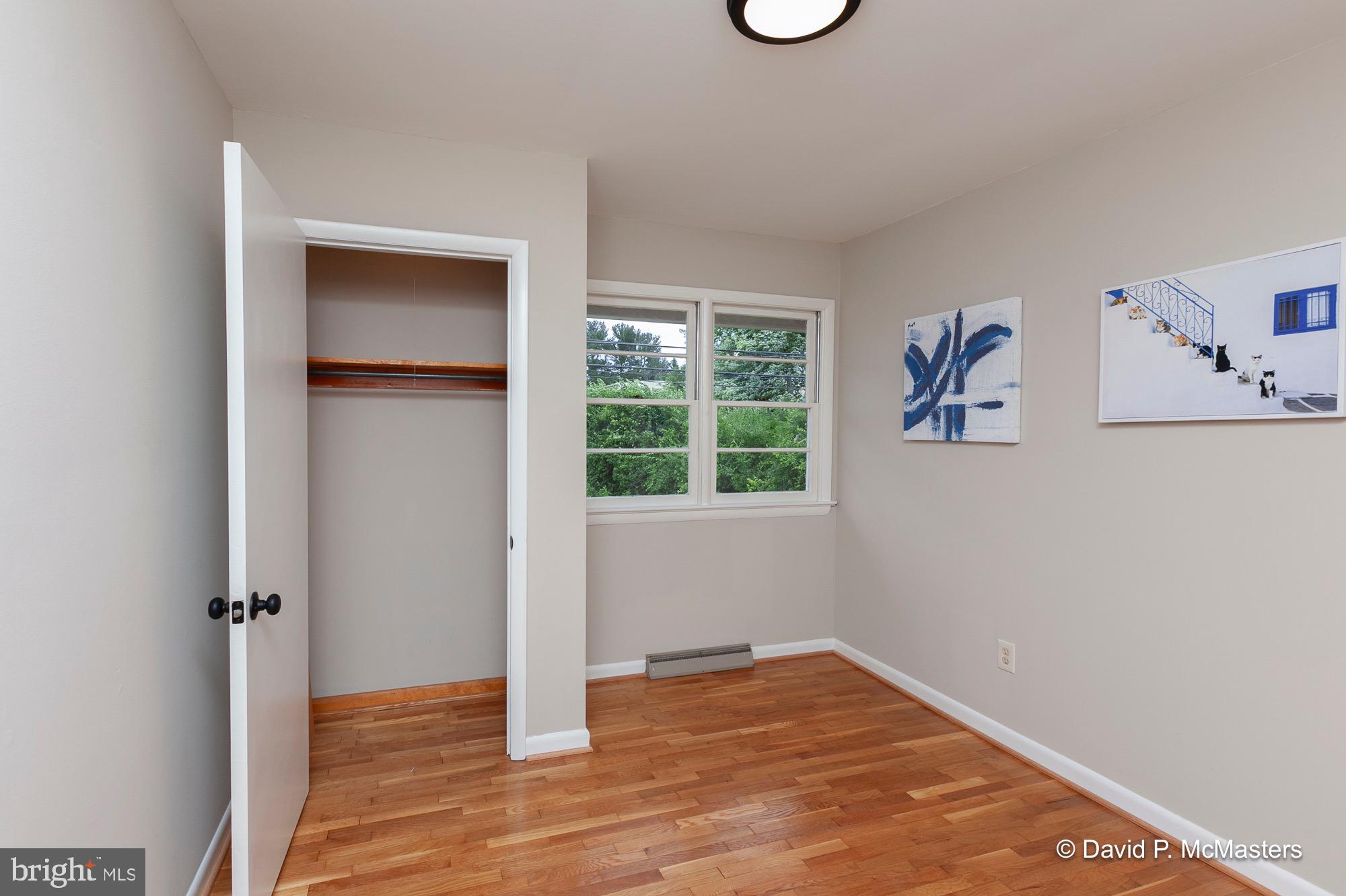 CHARLES TOWN - Residential