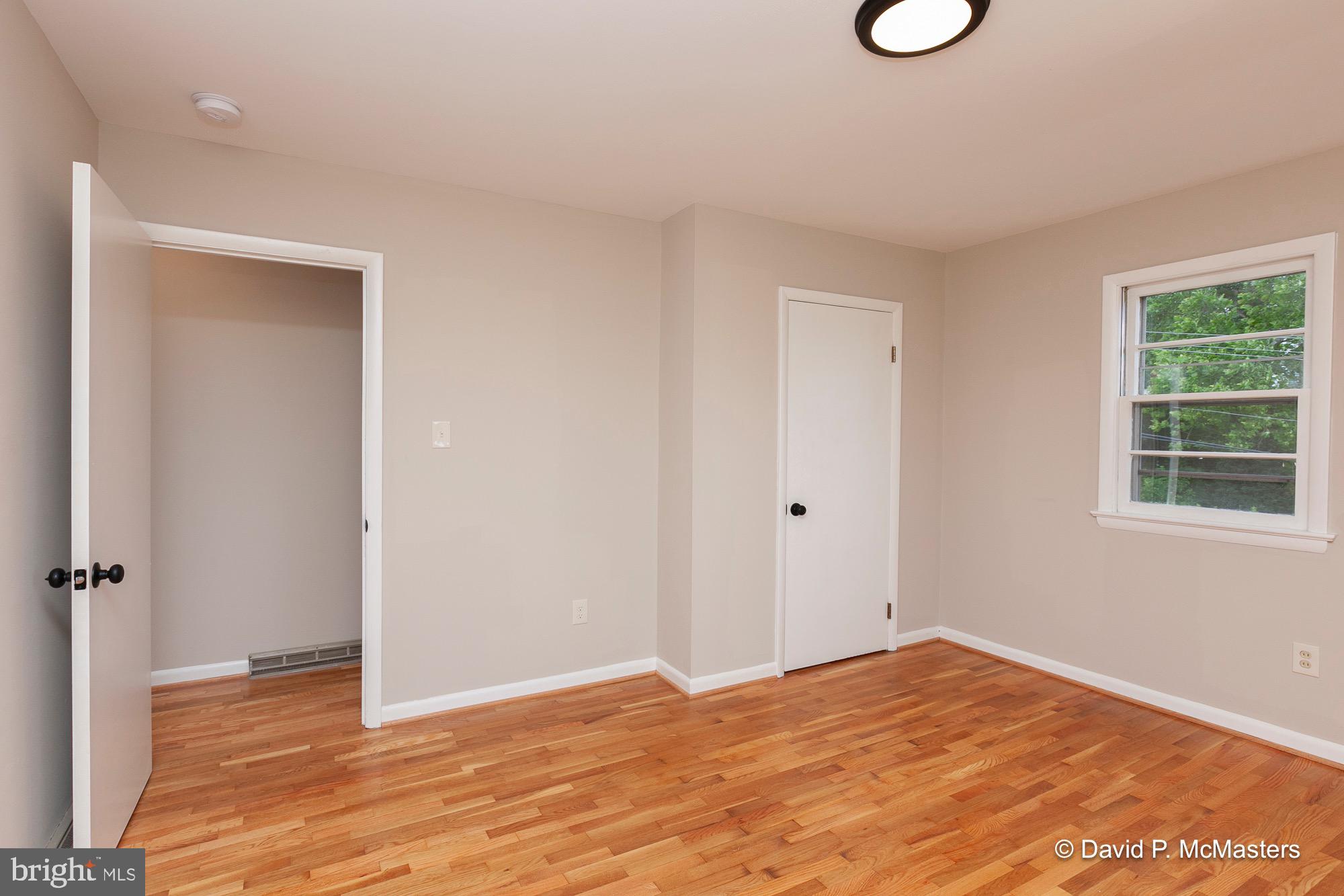 CHARLES TOWN - Residential