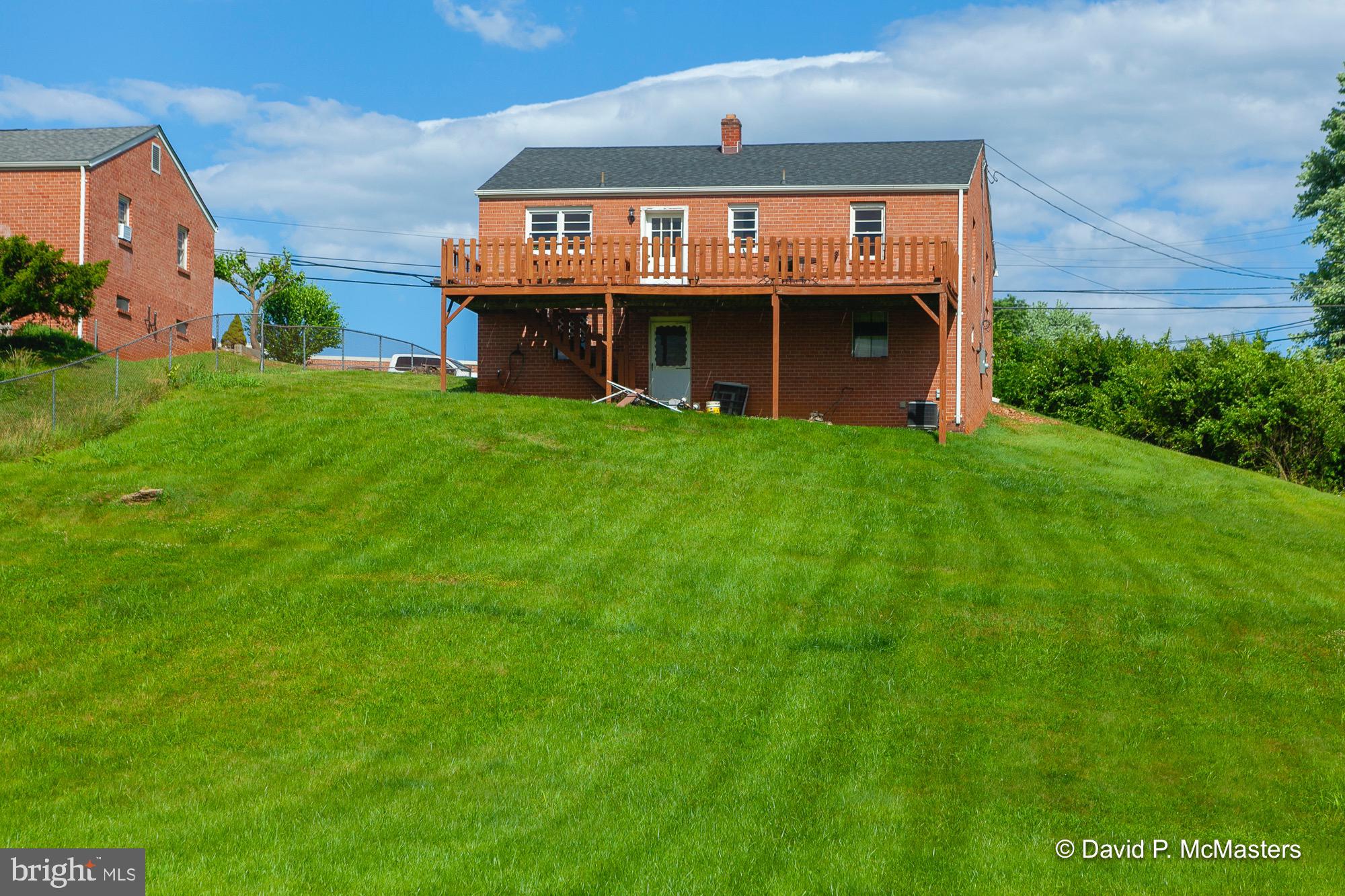 CHARLES TOWN - Residential