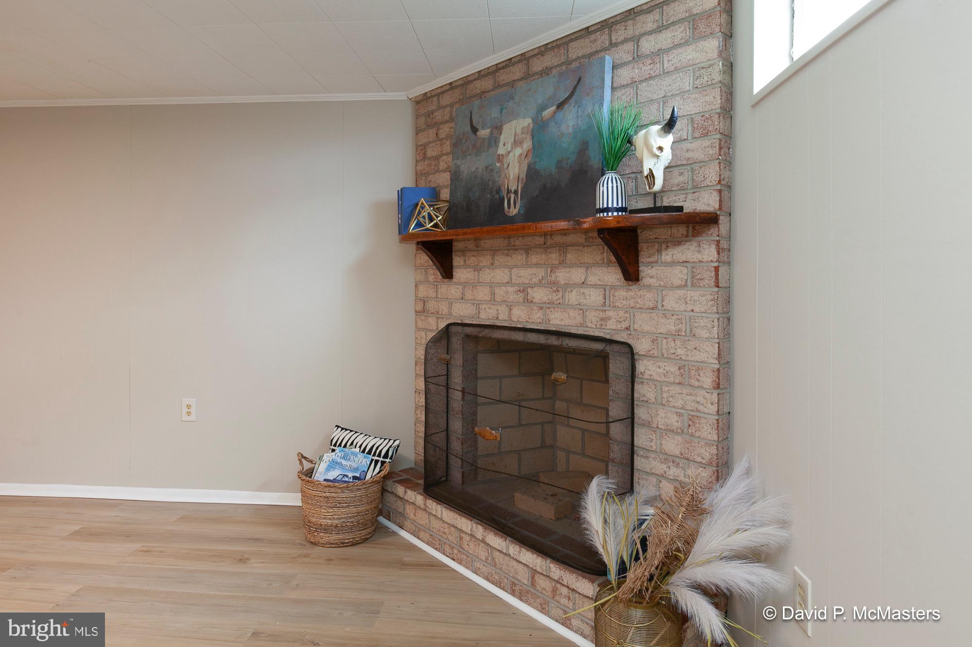 CHARLES TOWN - Residential