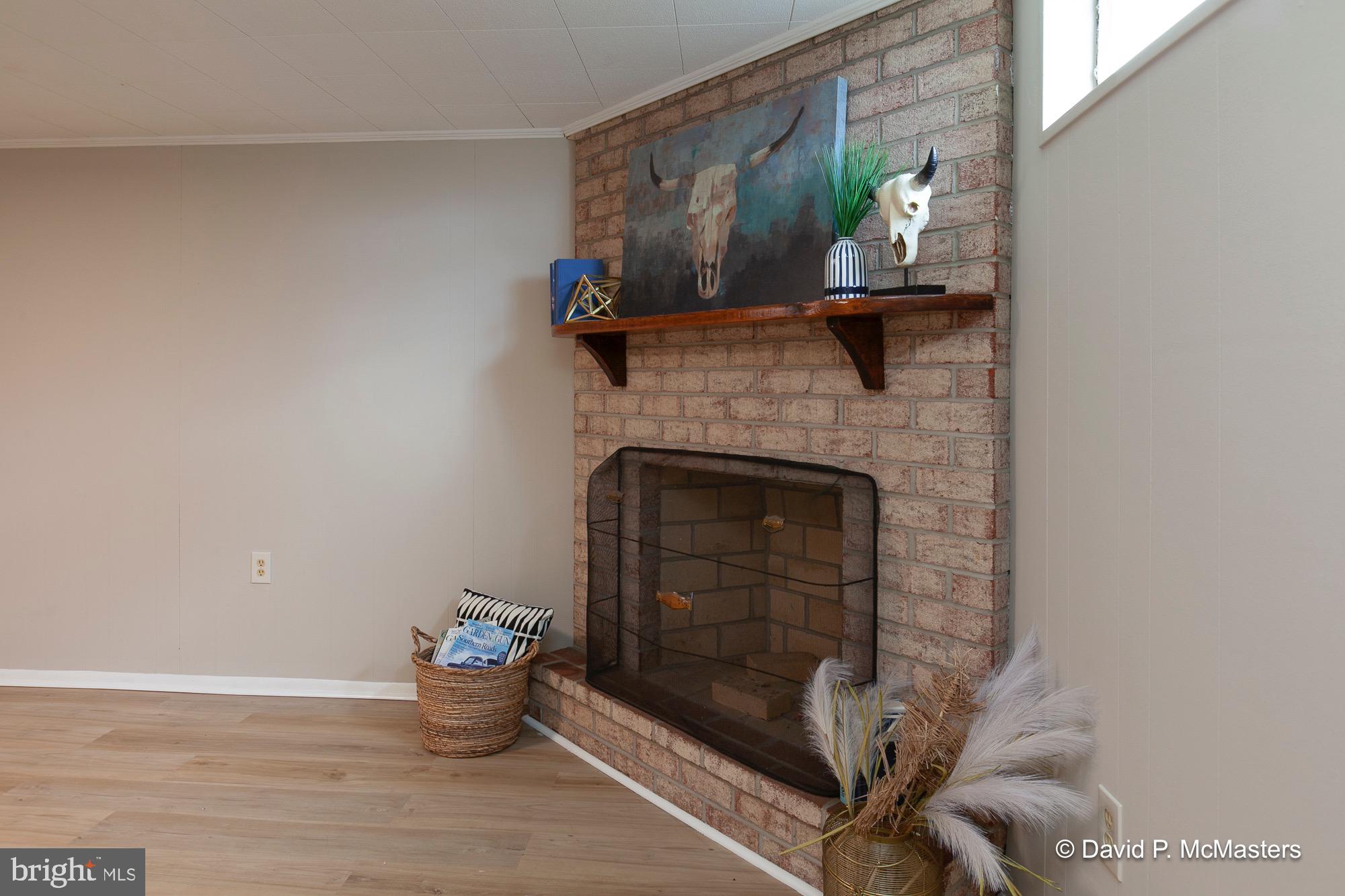 CHARLES TOWN - Residential