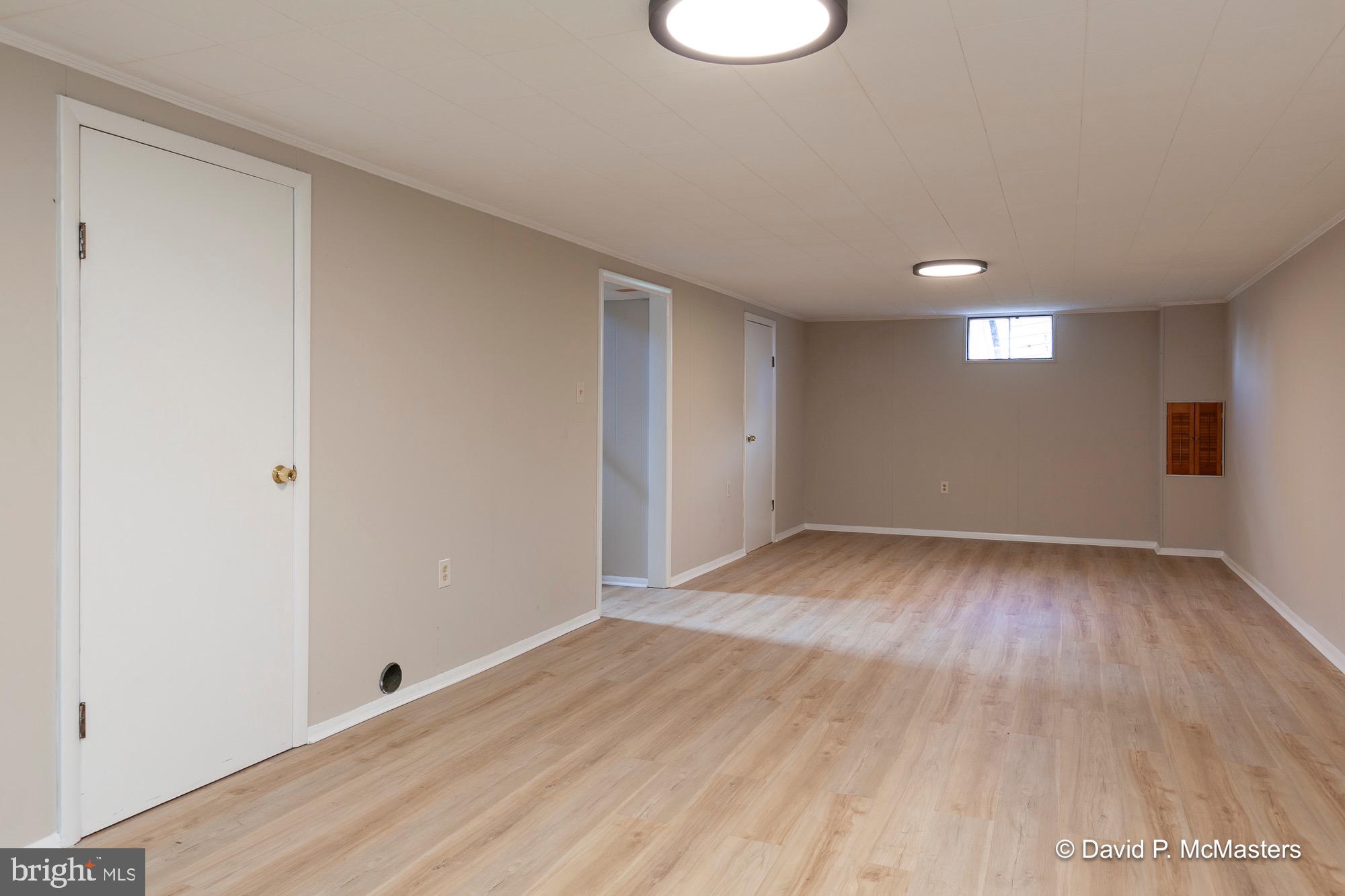 CHARLES TOWN - Residential