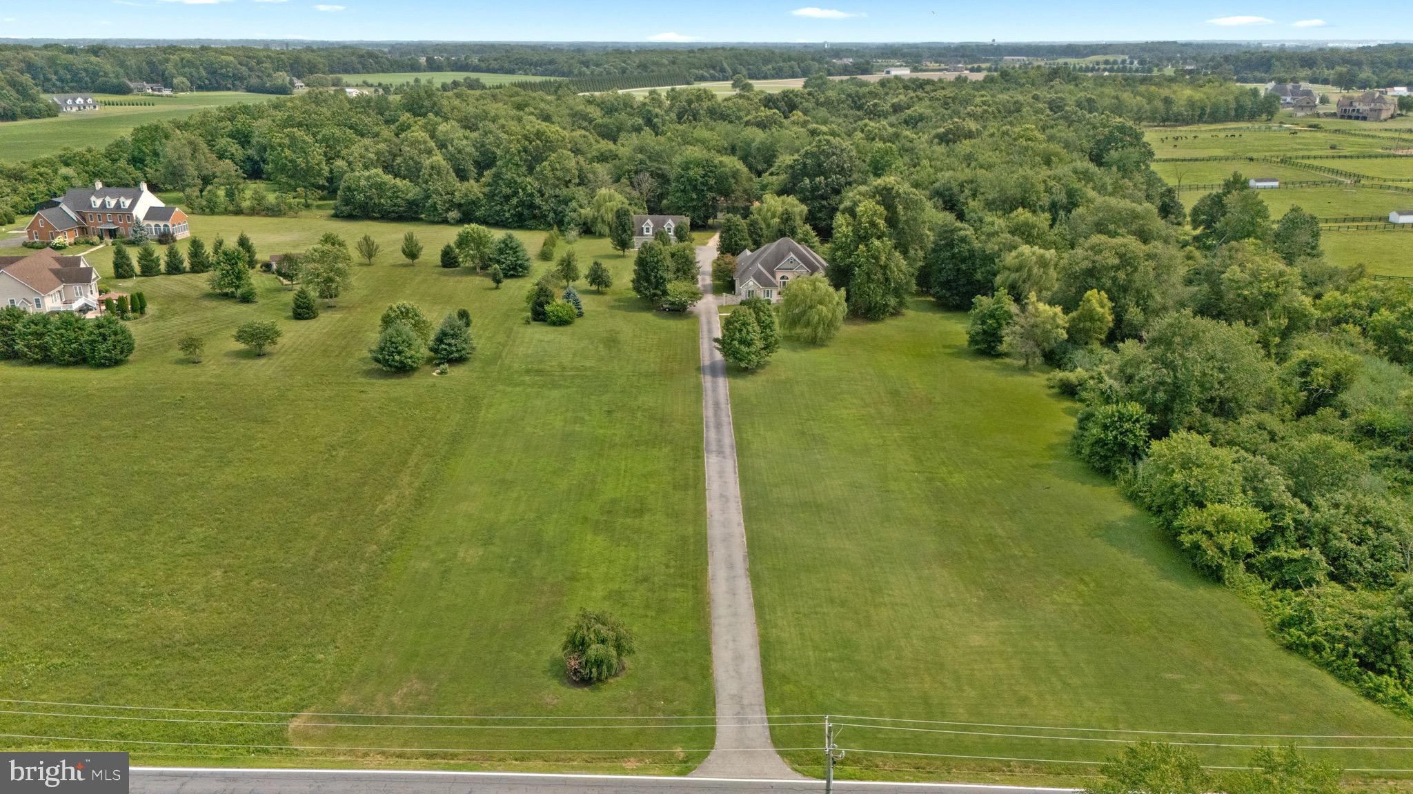 864 OLD SCHOOL HOUSE ROAD