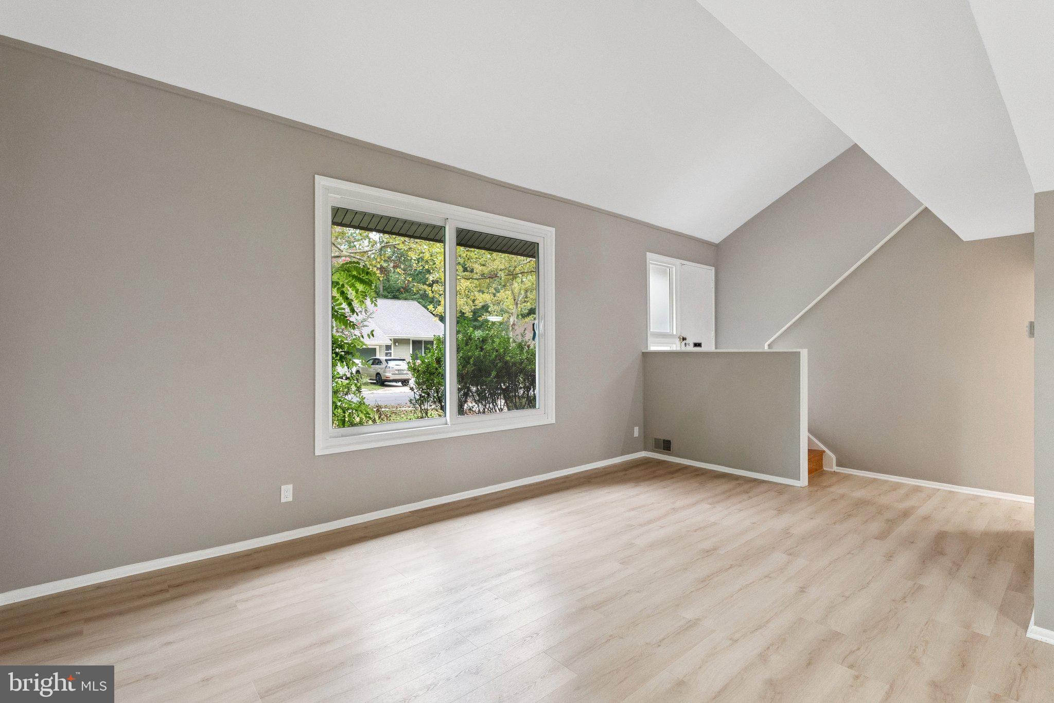 2 TAPIOLA COURT