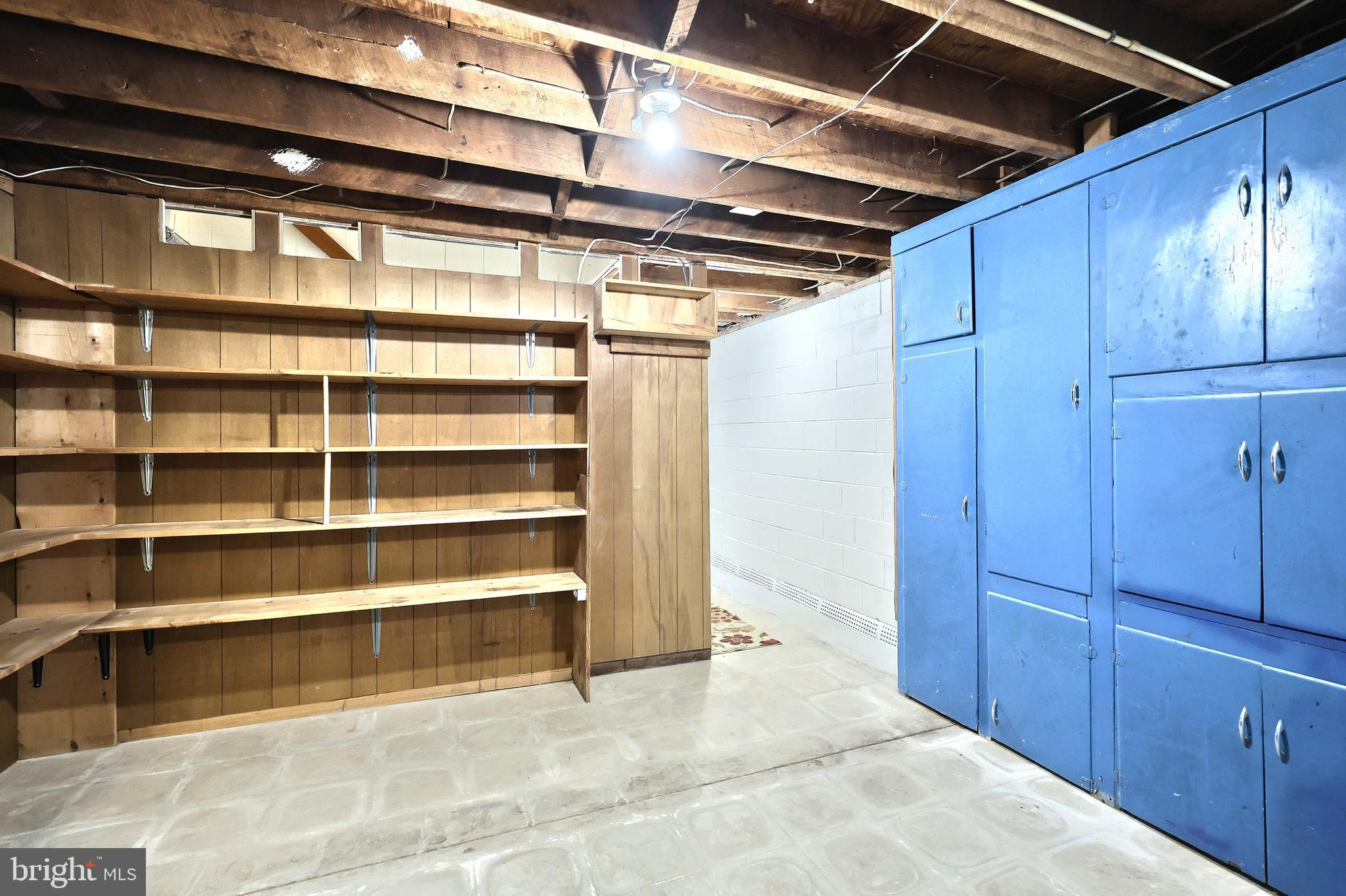 CAPE HORN ROAD - Residential