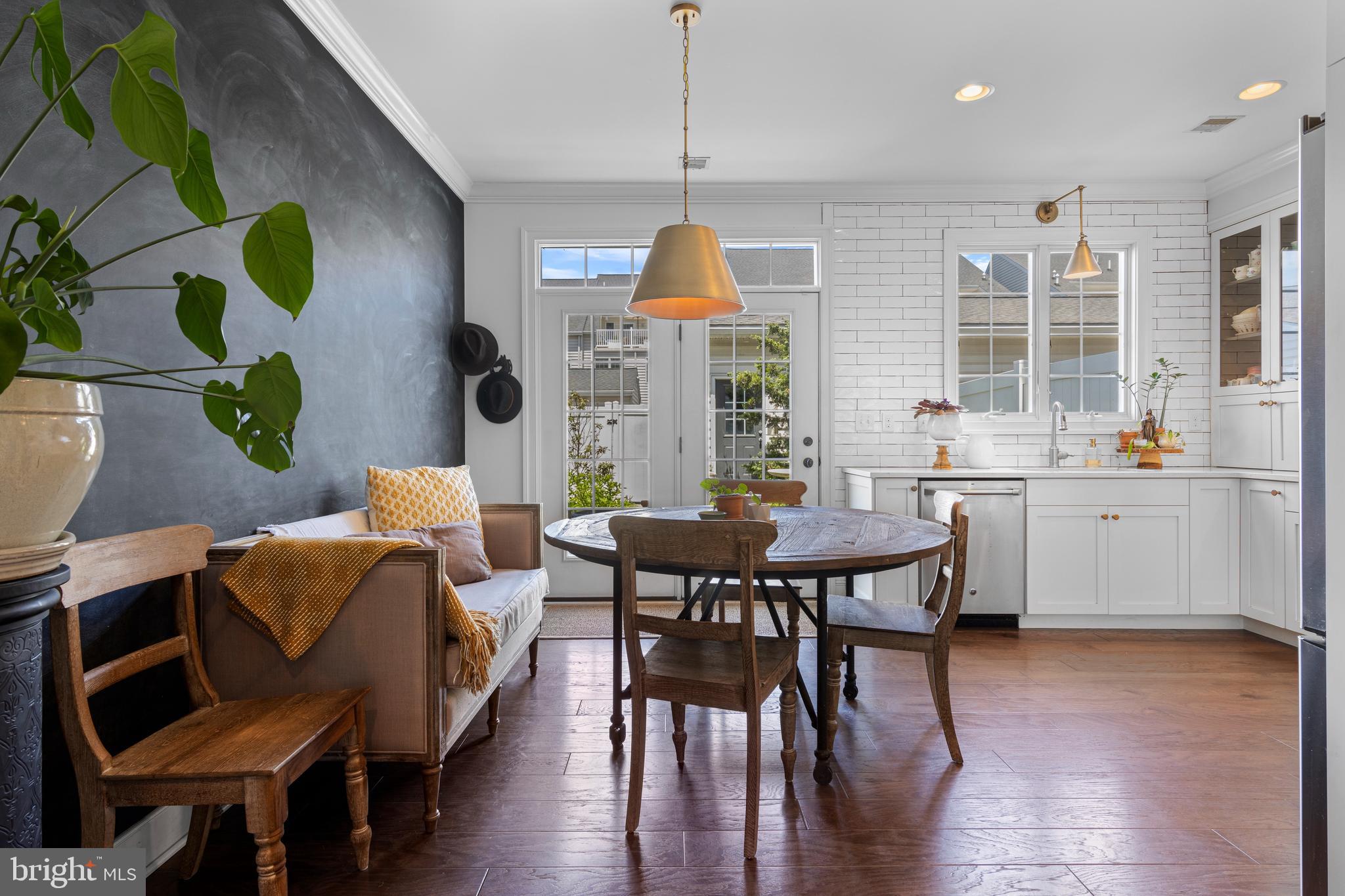 MAGNOLIA PLACE - Residential