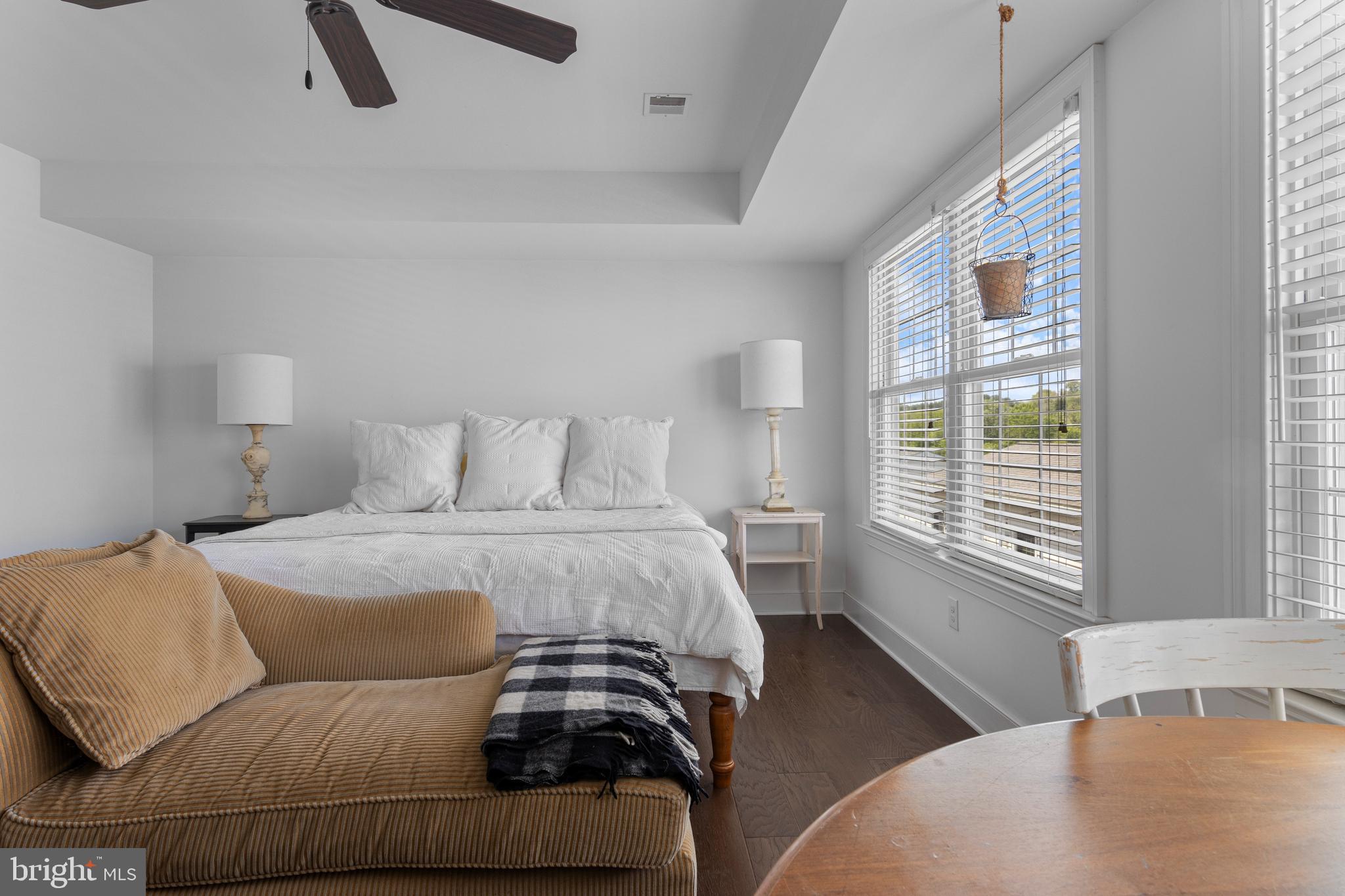 MAGNOLIA PLACE - Residential