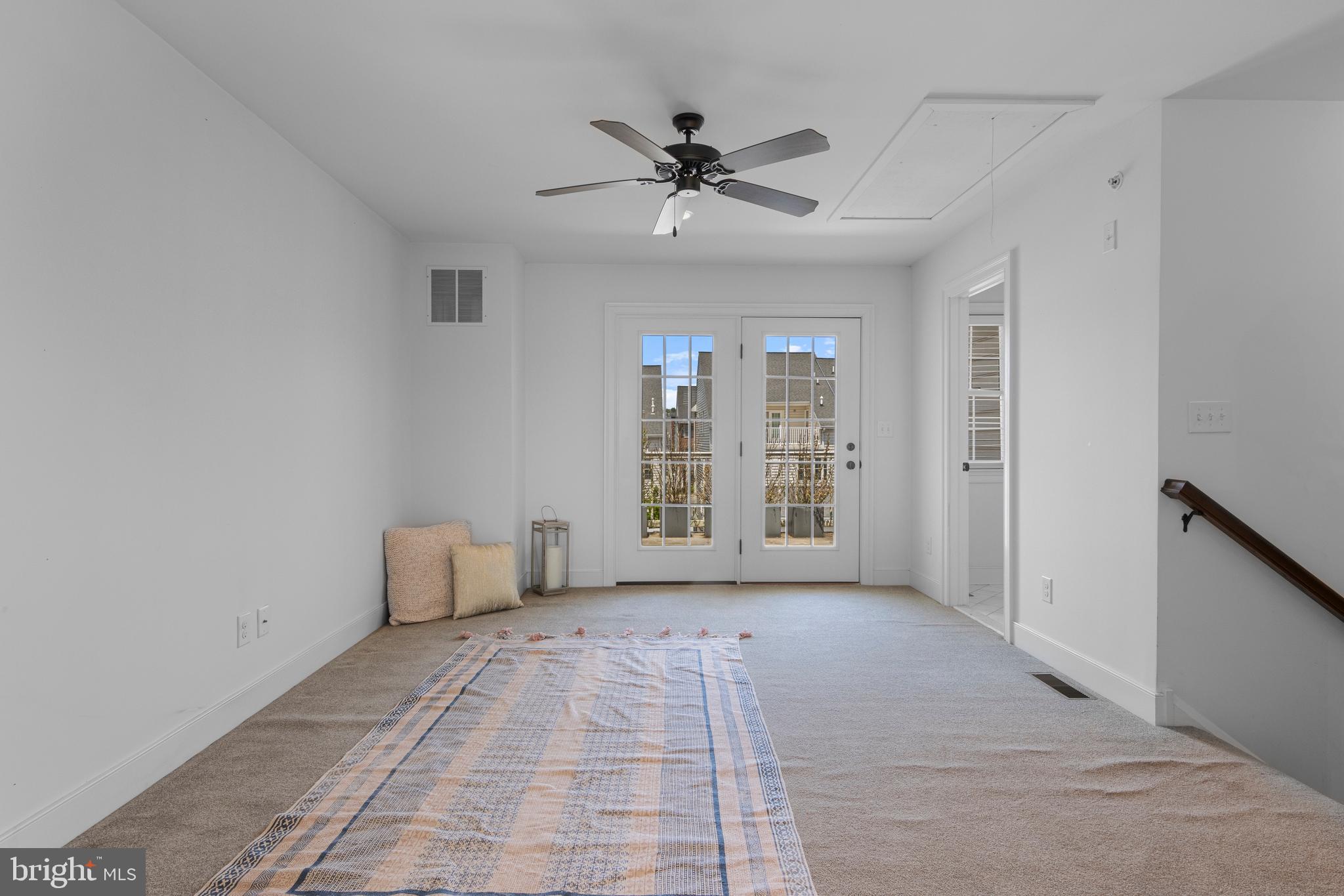 MAGNOLIA PLACE - Residential